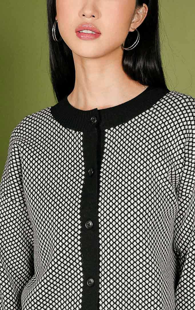 Avaia Cardigan Black
