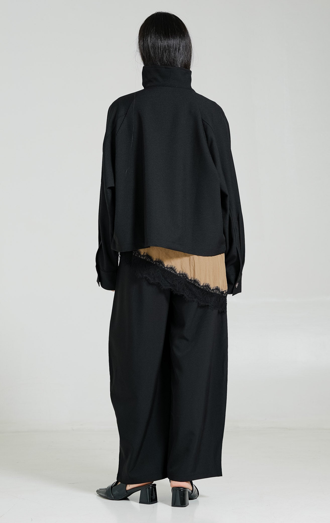 Blanca Outer Black