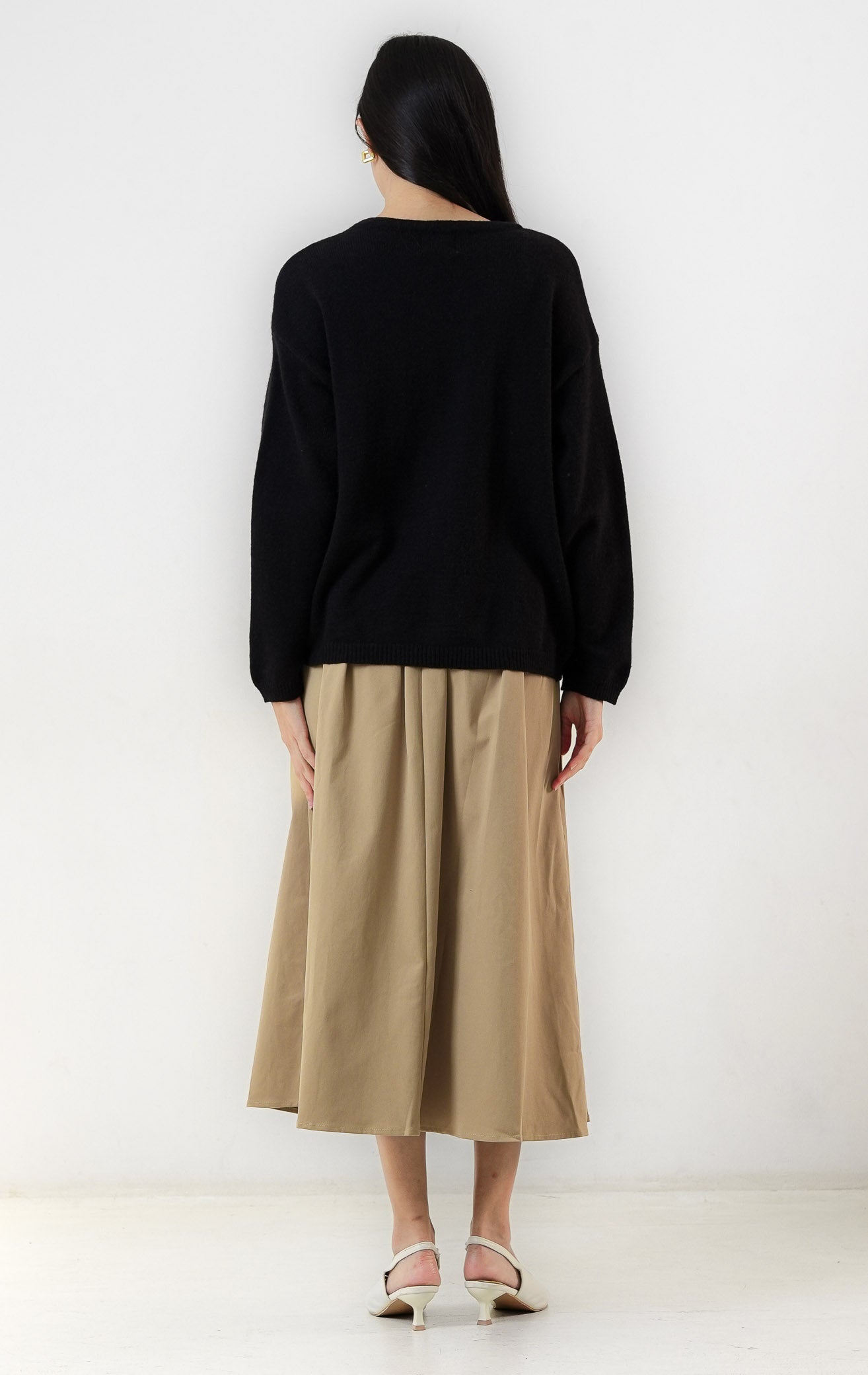 Morvia Sweater Black