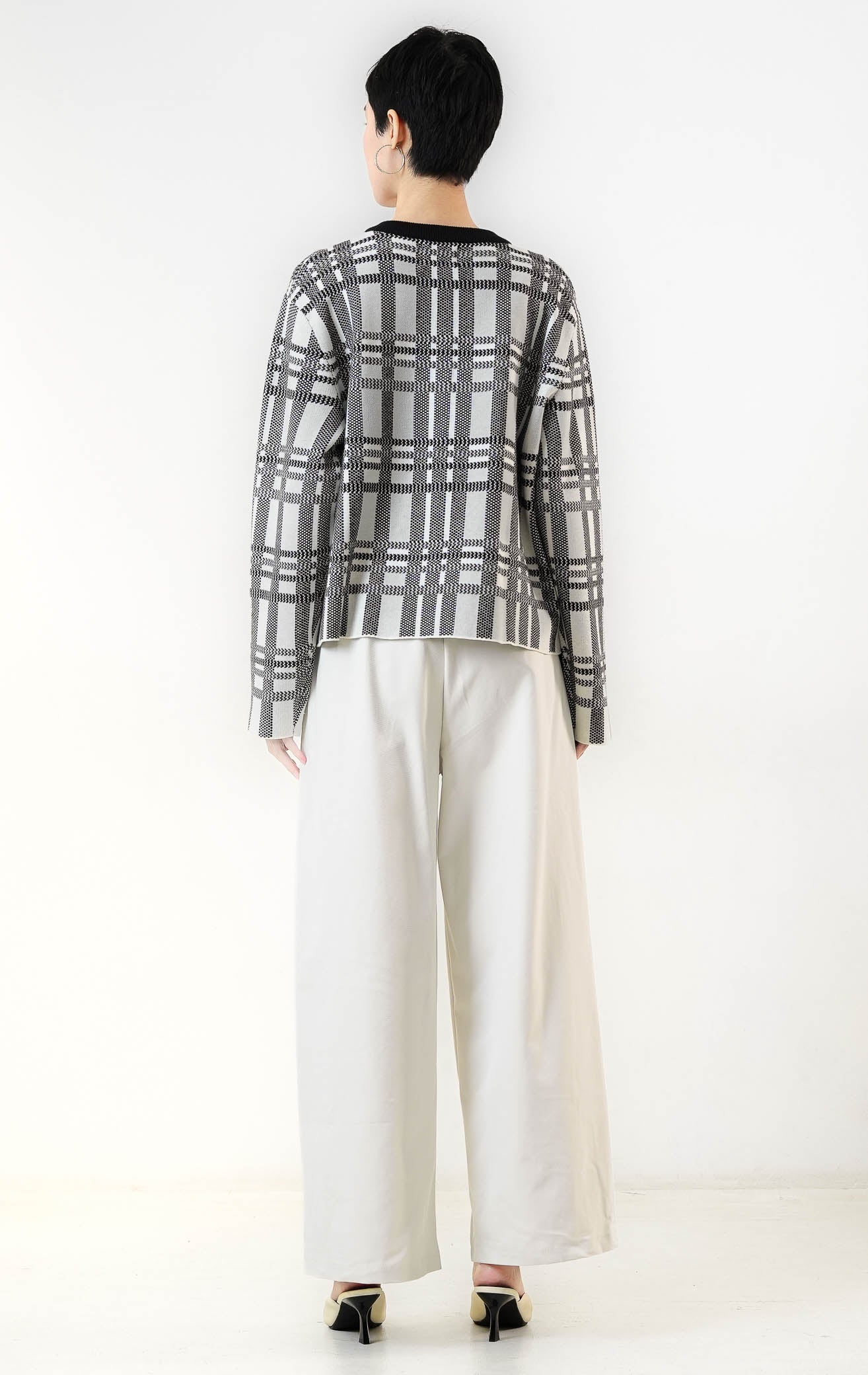 Yamila Cardigan Black