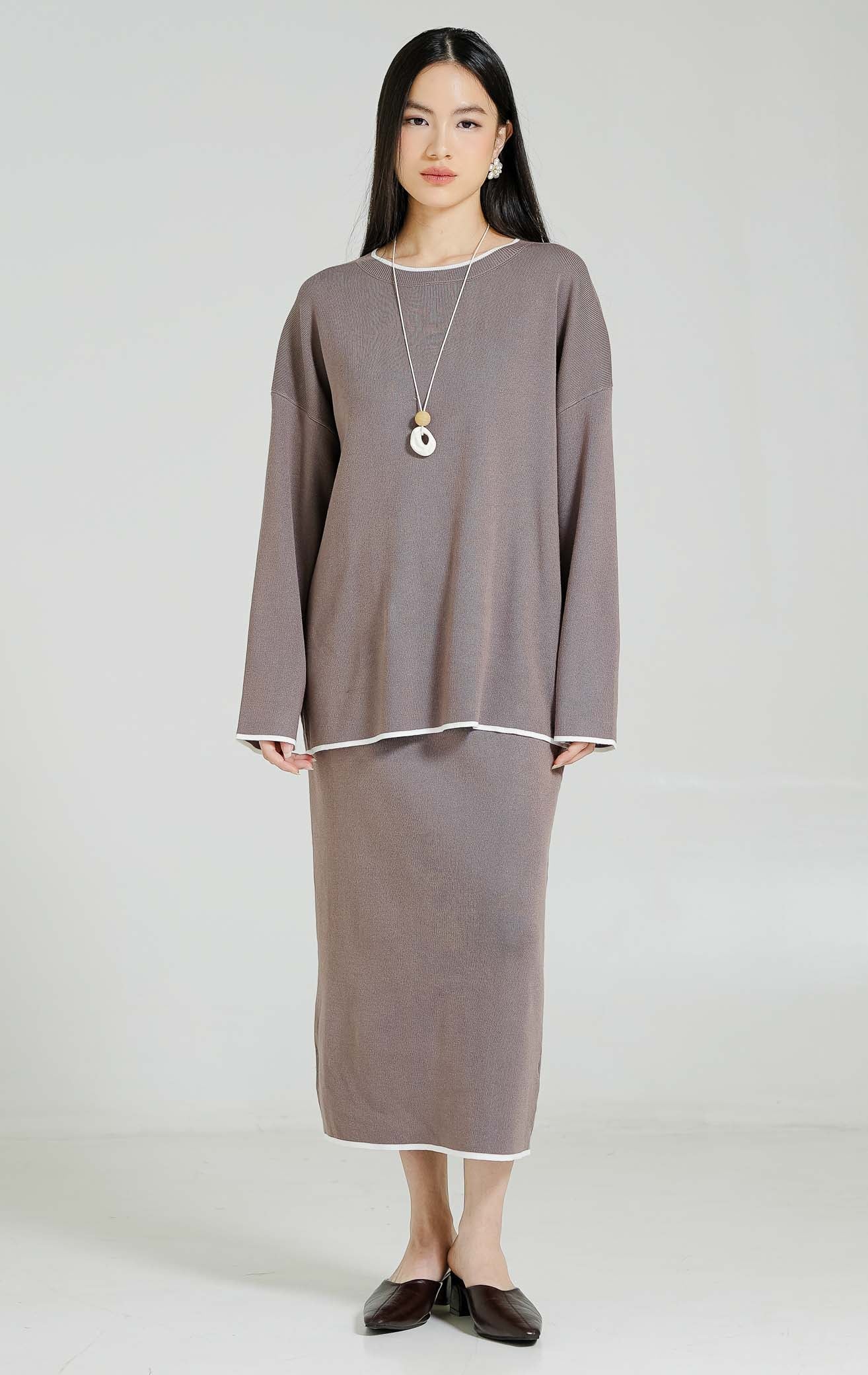 Caitland Set Taupe
