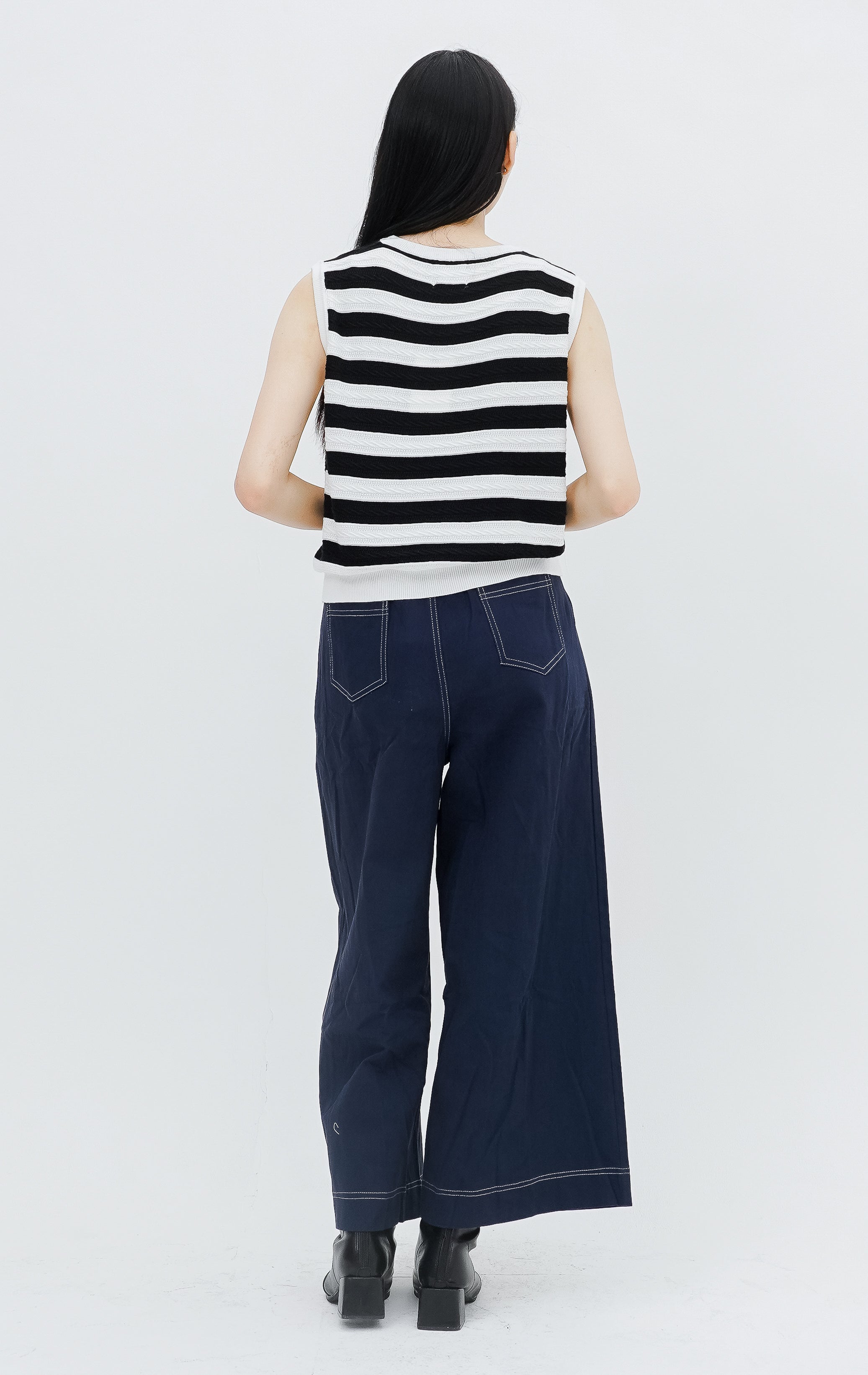 Dream Knit Vest Black