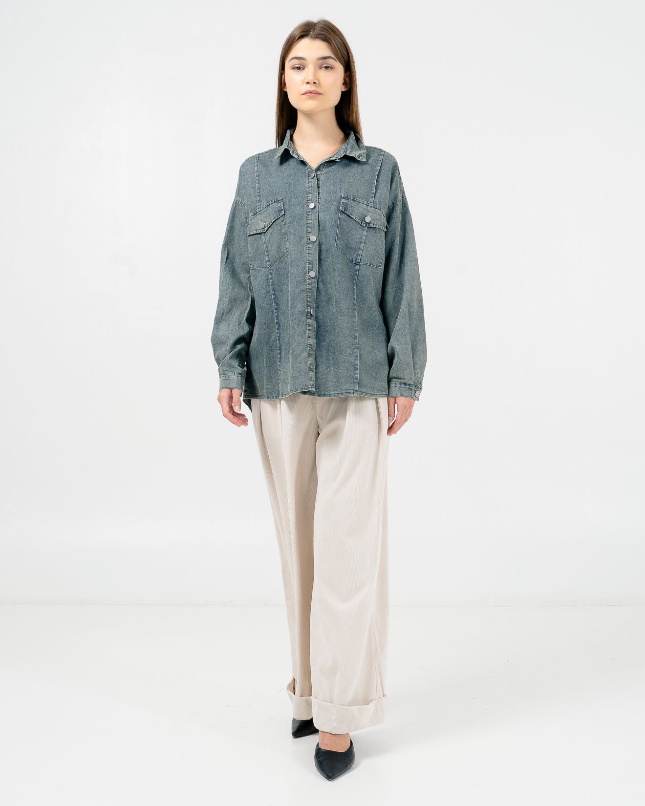 keshi Light Denim Shirt – Baju Atasan Denim Wanita