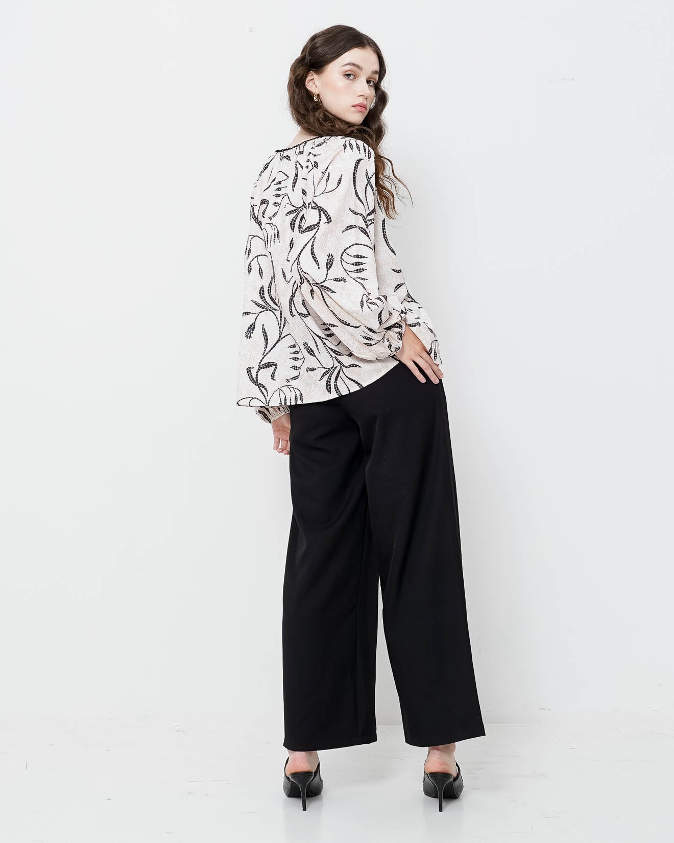 Araceline Top Ivory
