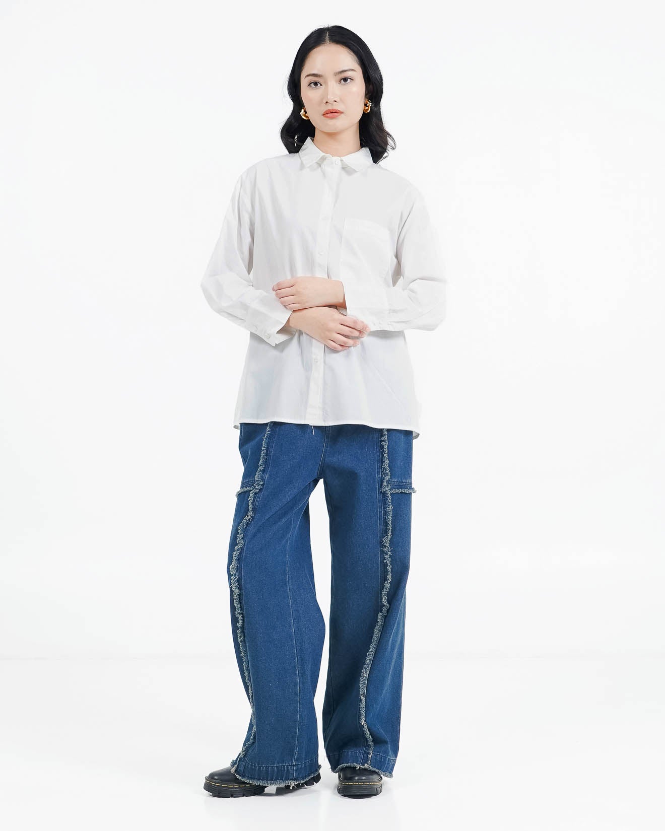 ES Akira Shirt White