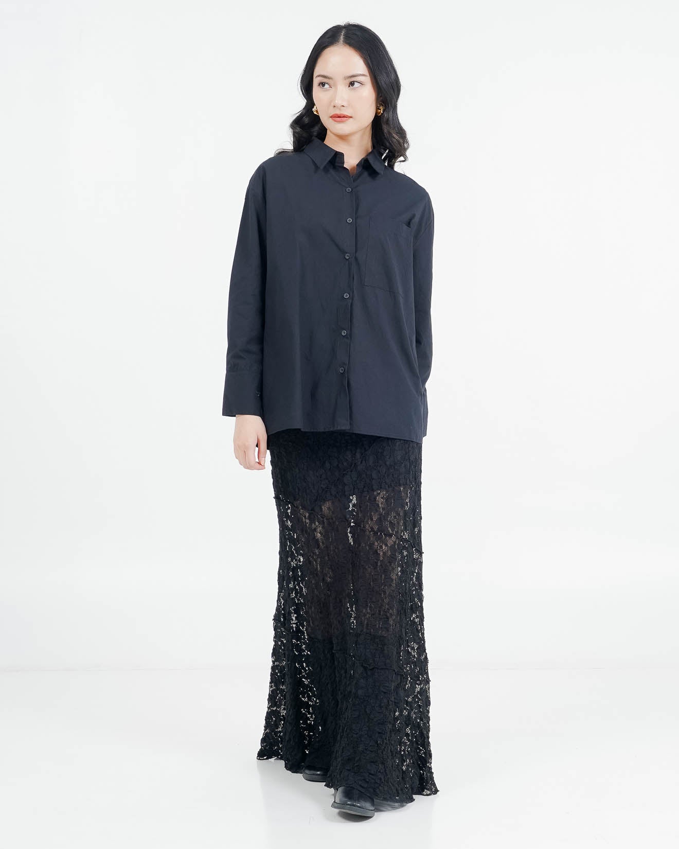 ES Akira Shirt Black