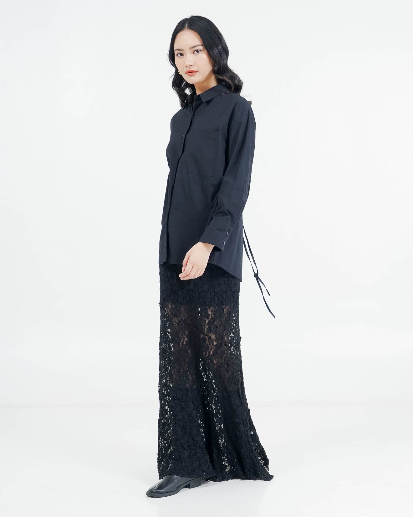 ES Akira Shirt Black