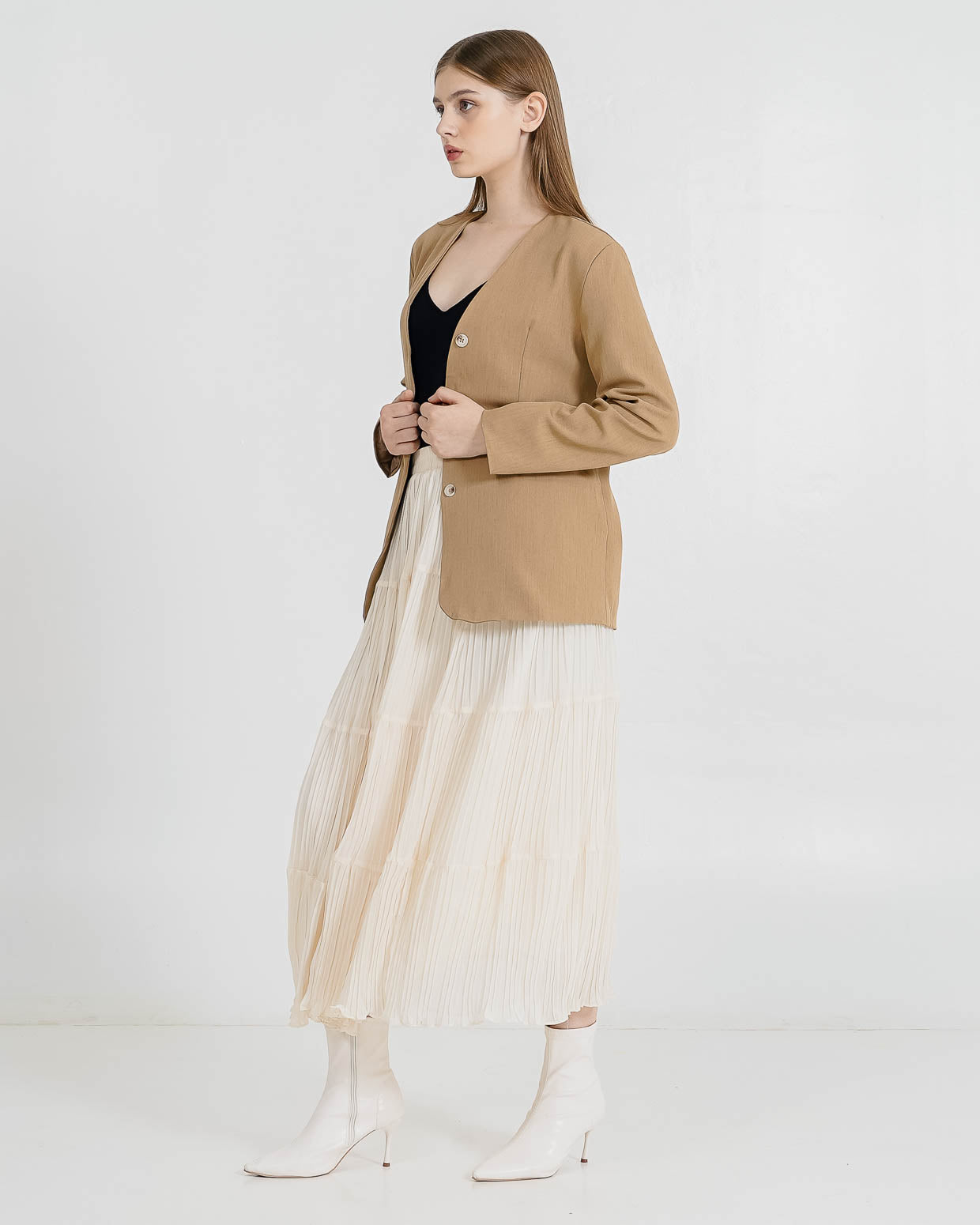 Kazuha Waist Fitted Brown Blazer – Outer Formal Wanita Hijab Friendly
