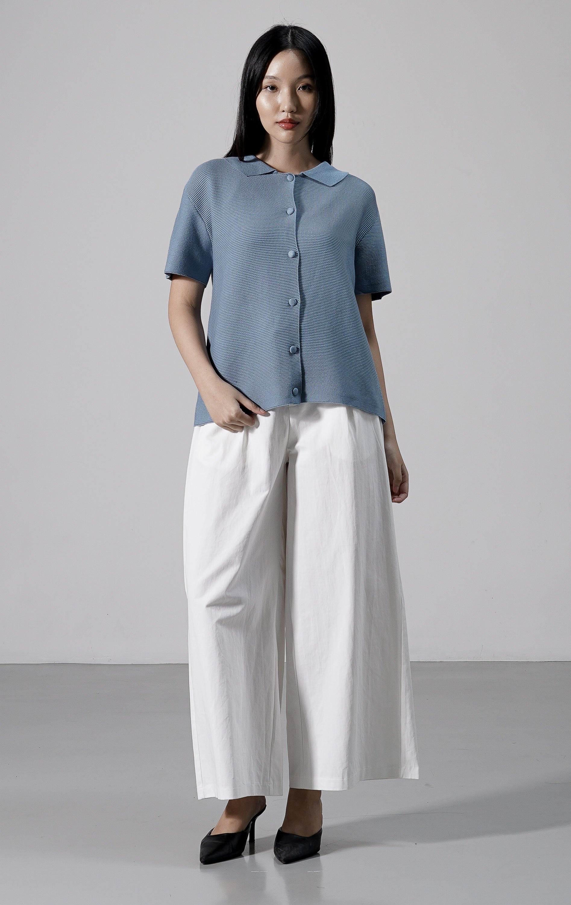 Alexa Top Blue