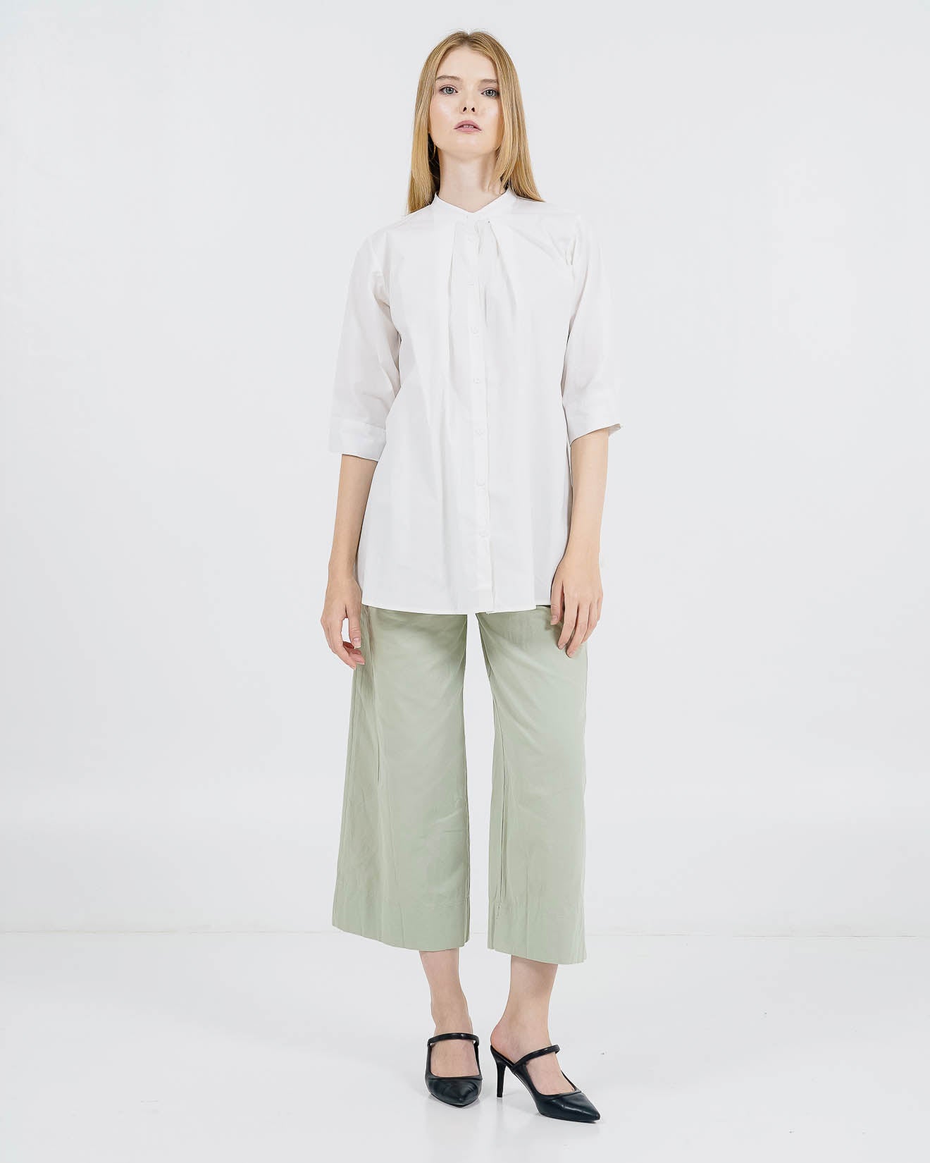 Xylia White Blouse