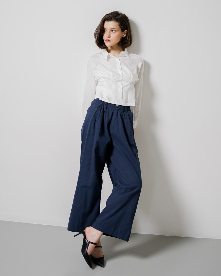 Denisa Waist Crop White Shirt – Baju Atasan Wanita lengan panjang