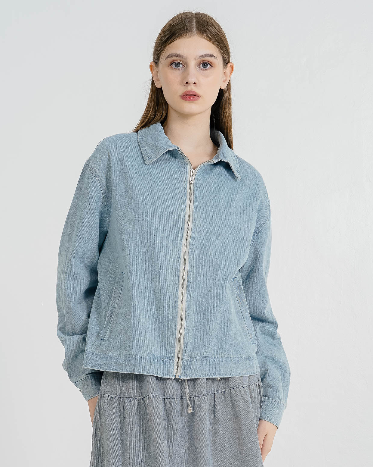 Margot Bomber Light Denim Jacket – Luaran Casual Wanita