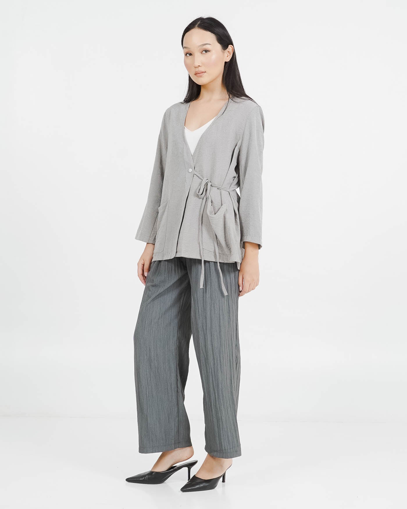 Eirene Outer Grey