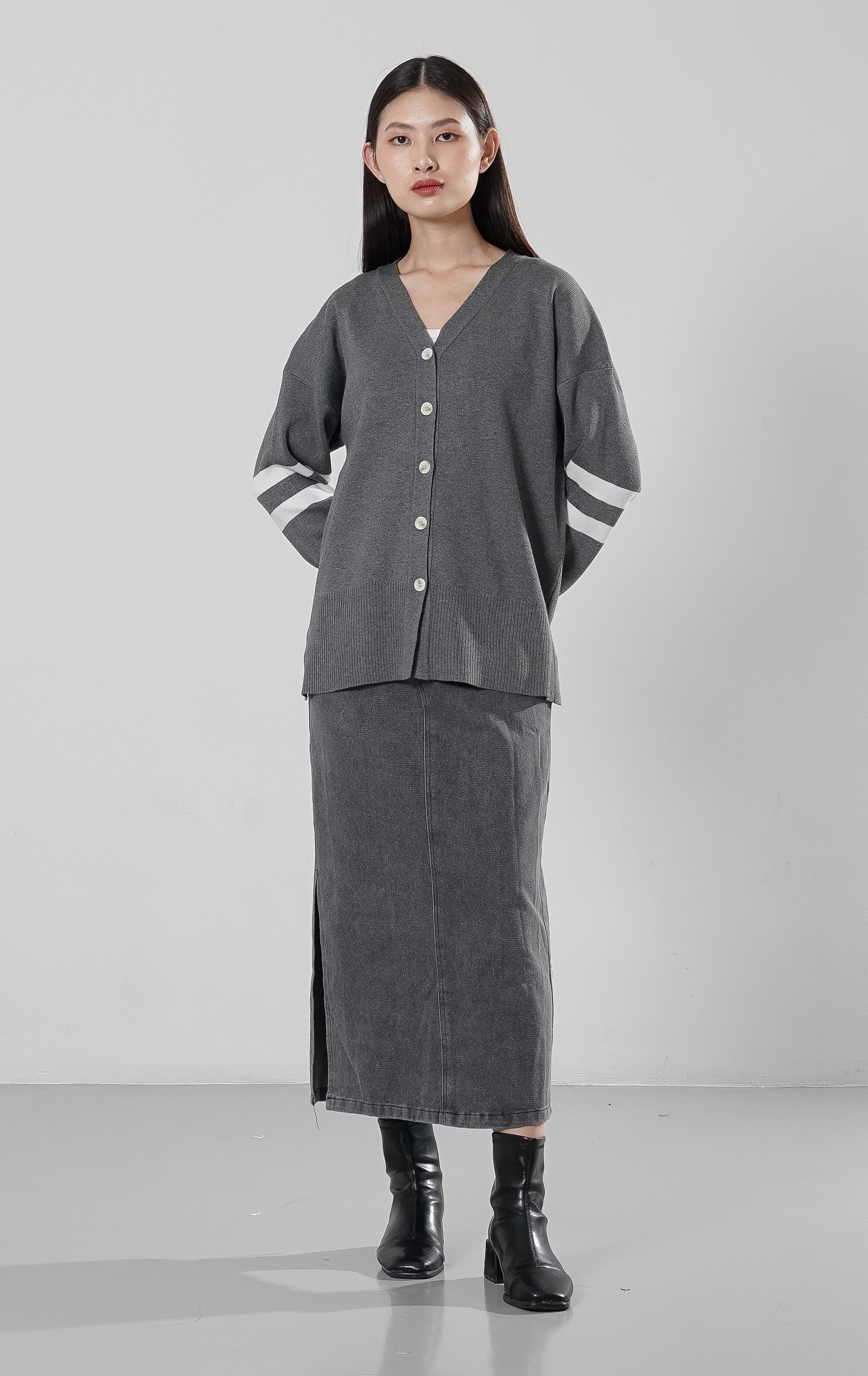 Amarsa Knit Cardigan Grey
