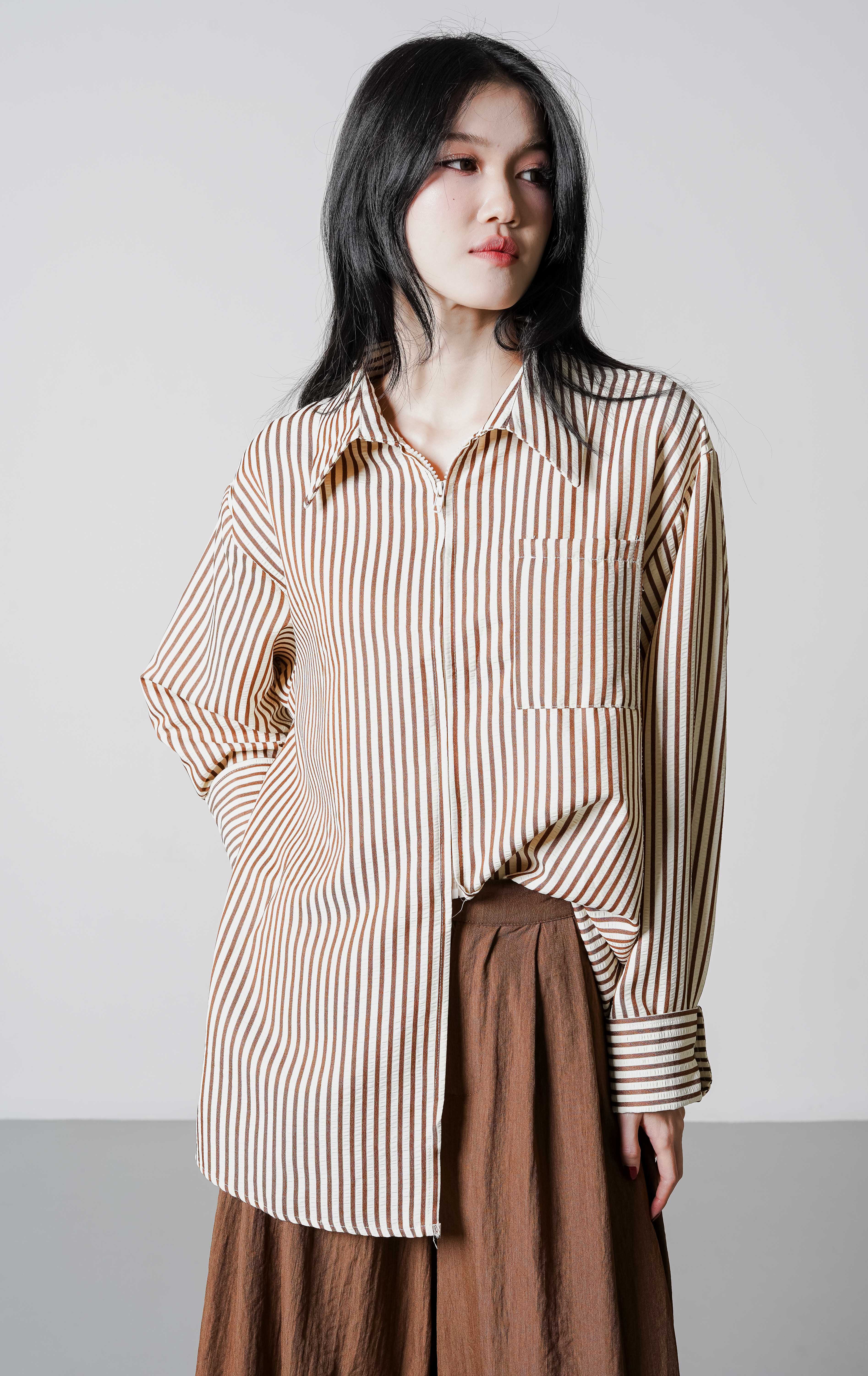 Caisyn Top Brown Striped