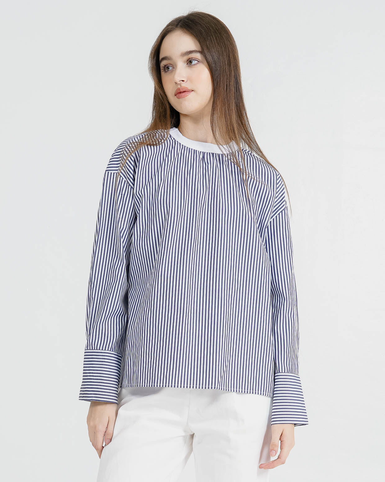 Maya Striped Navy Top – Kemeja Wanita Lengan Panjang