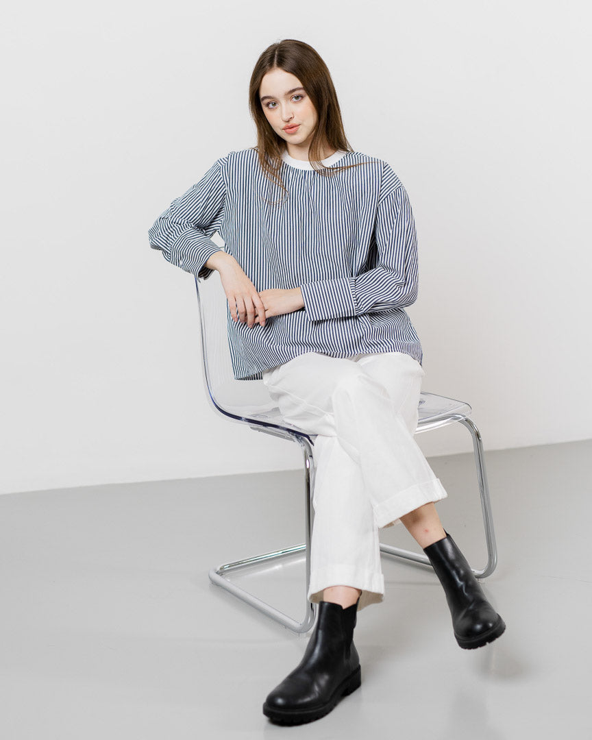 Maya Striped Navy Top – Kemeja Wanita Lengan Panjang