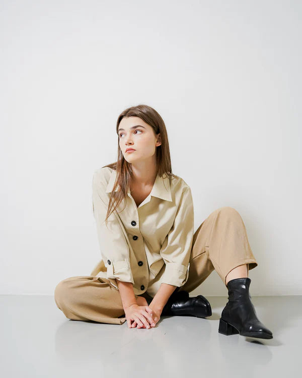 Hanah Outer Brown