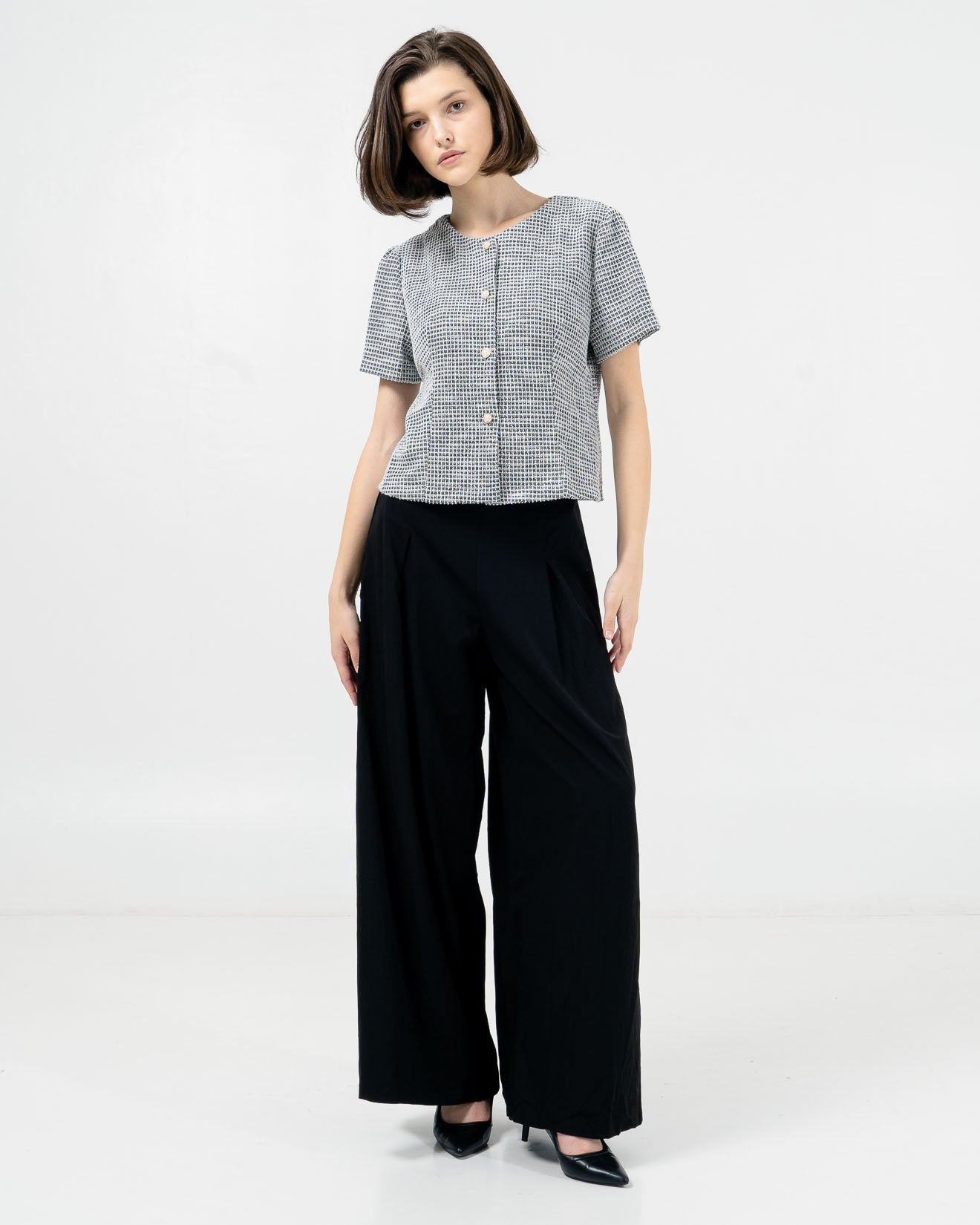 Madalyn Tweed Crop Black Top - Baju Atasan Wanita Kekinian
