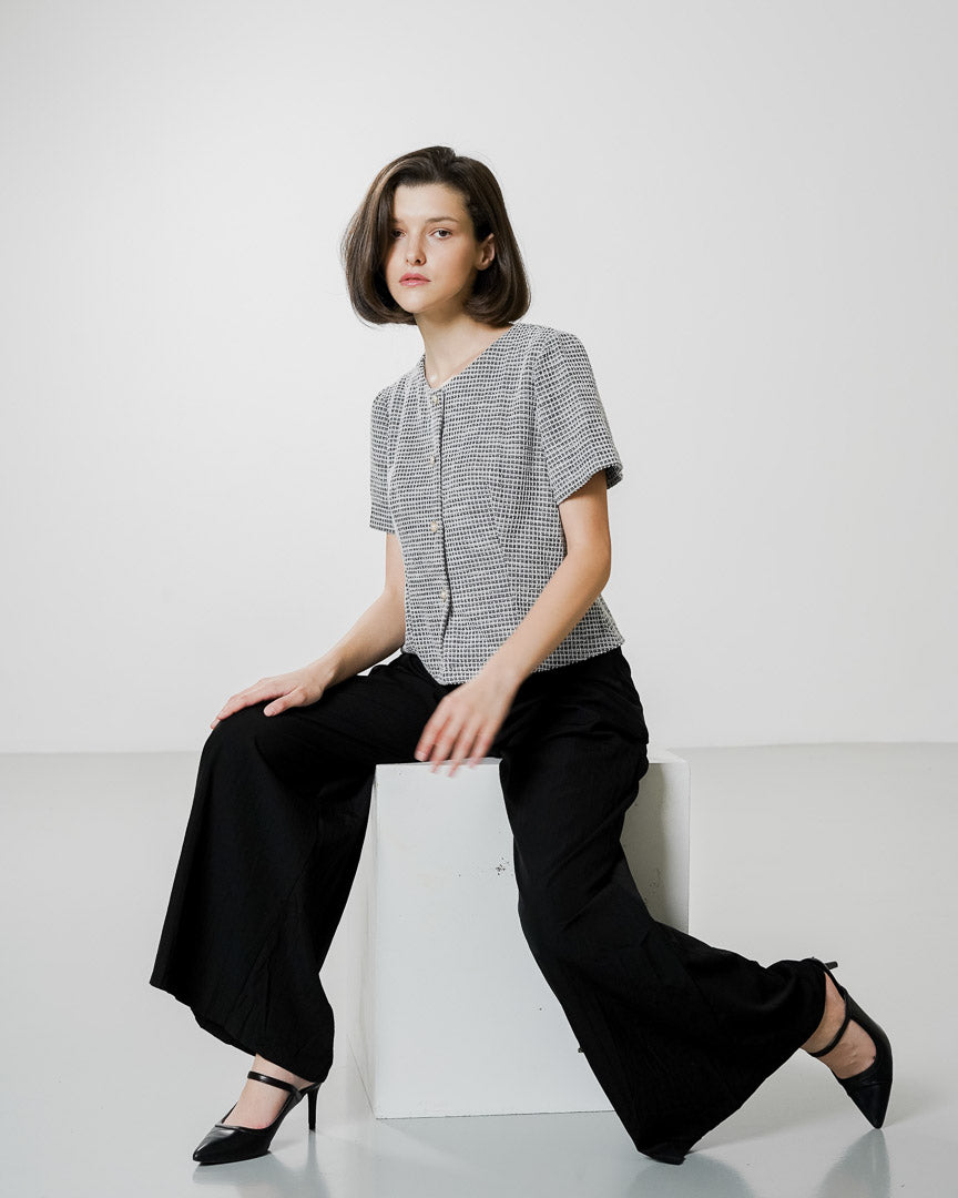 Madalyn Tweed Crop Black Top - Baju Atasan Wanita Kekinian