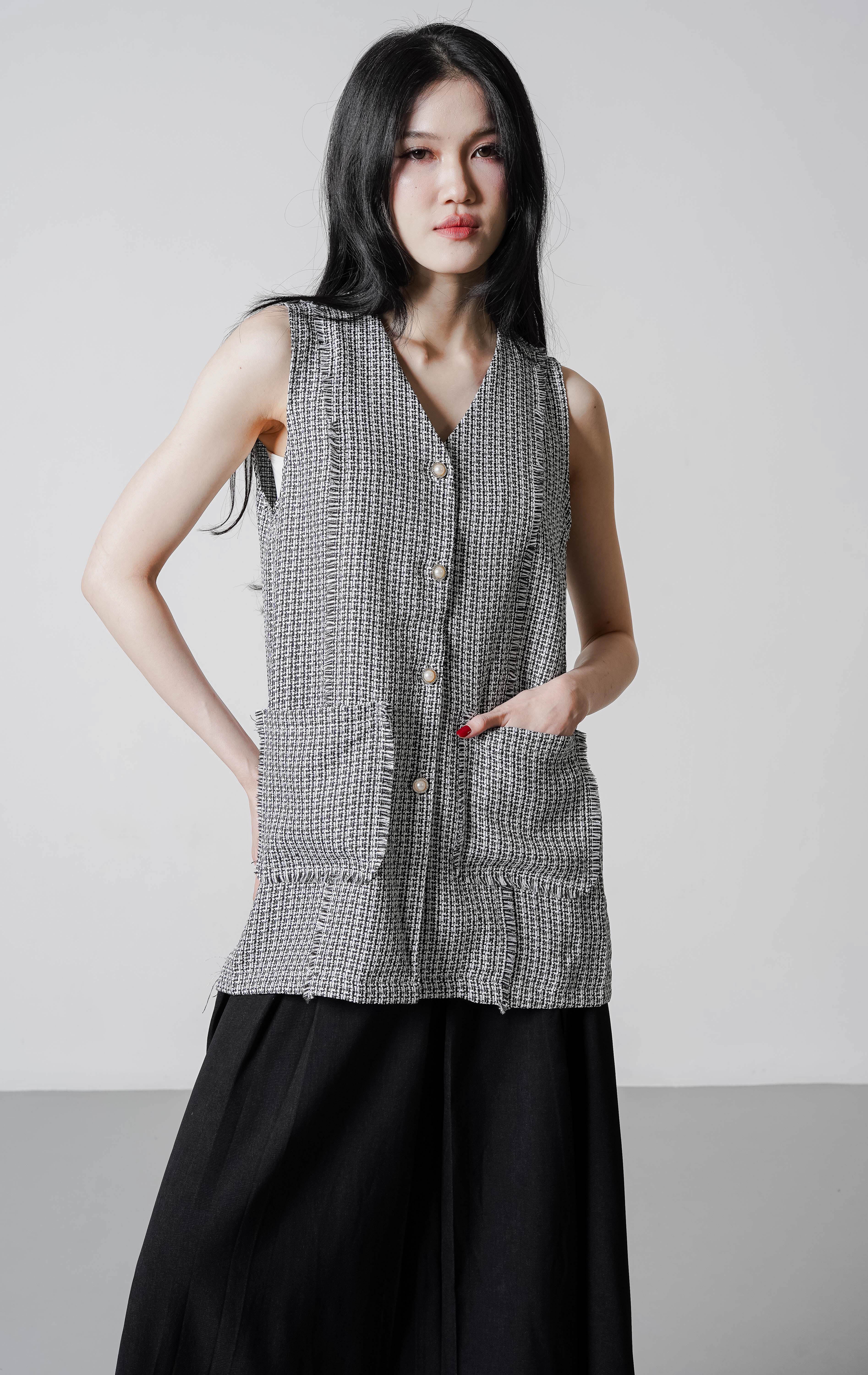 Zionna Vest Black