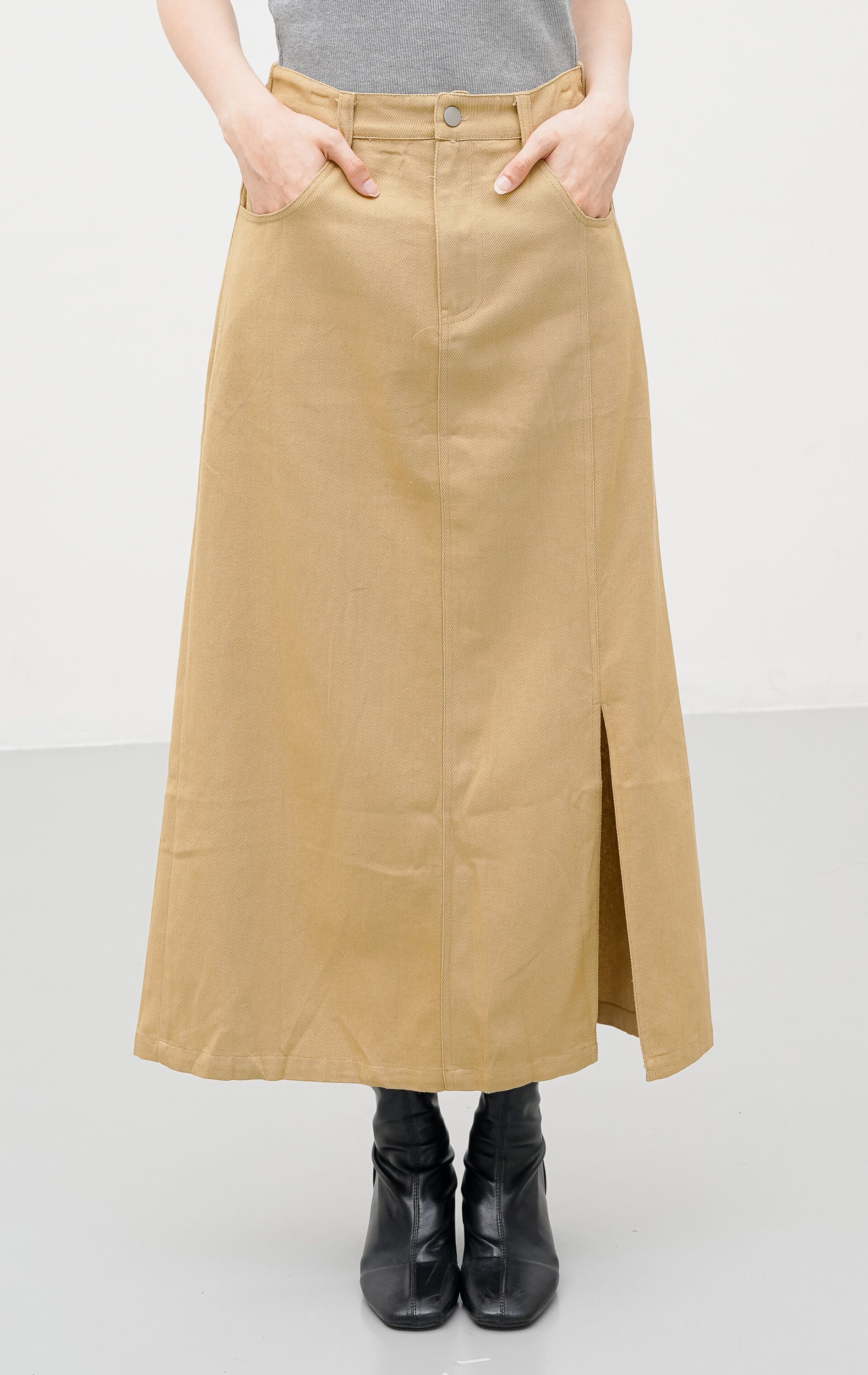 Sonia Skirt Brown