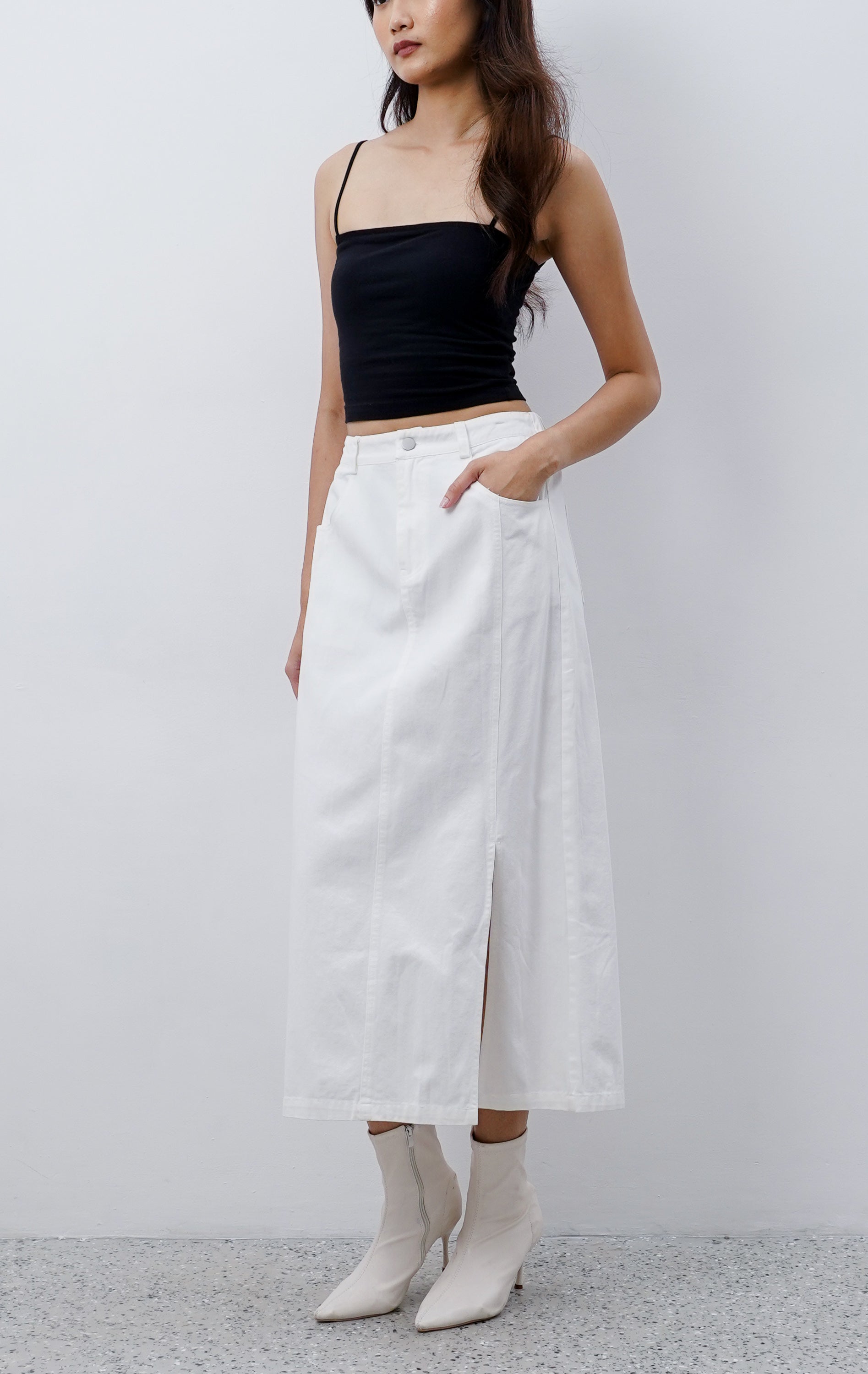 Sonia Skirt White