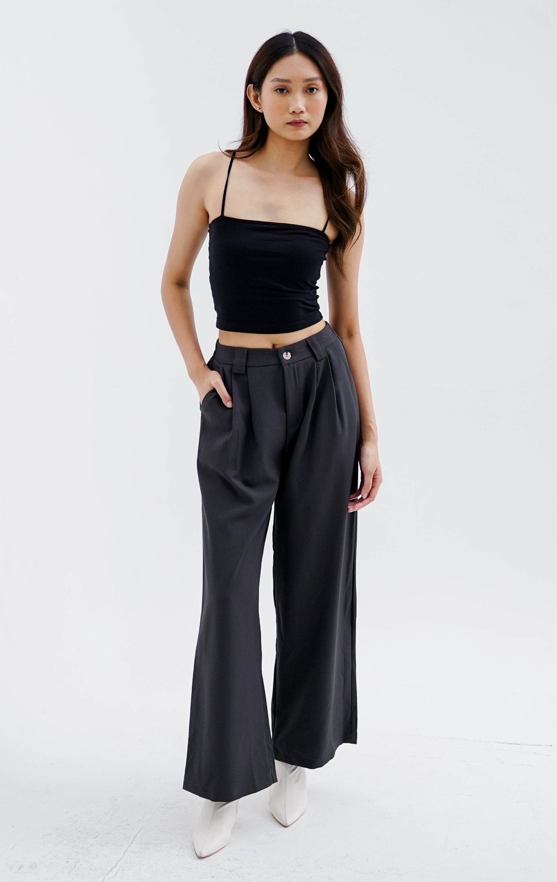 Purva Pants Grey