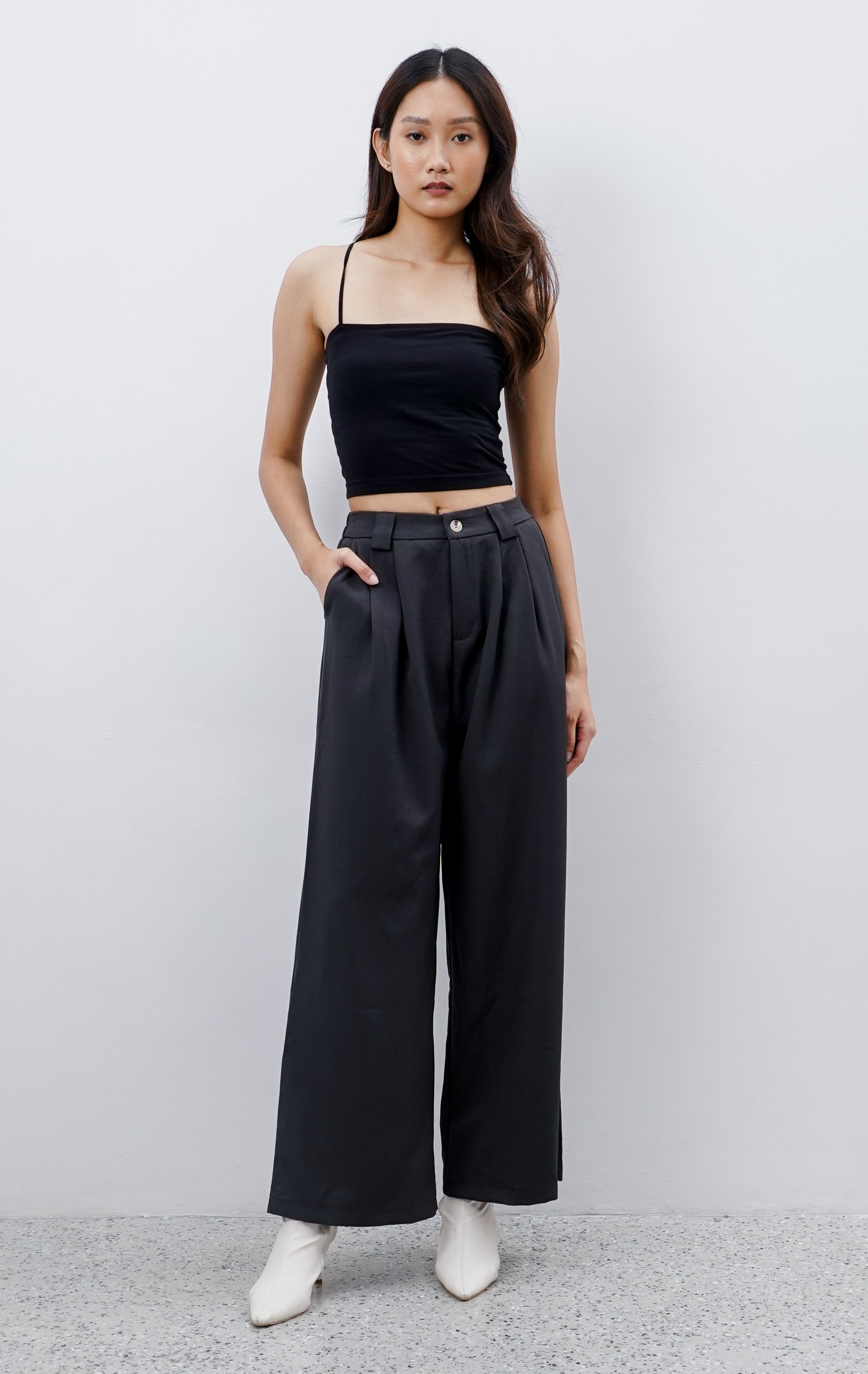 Purva Pants Grey