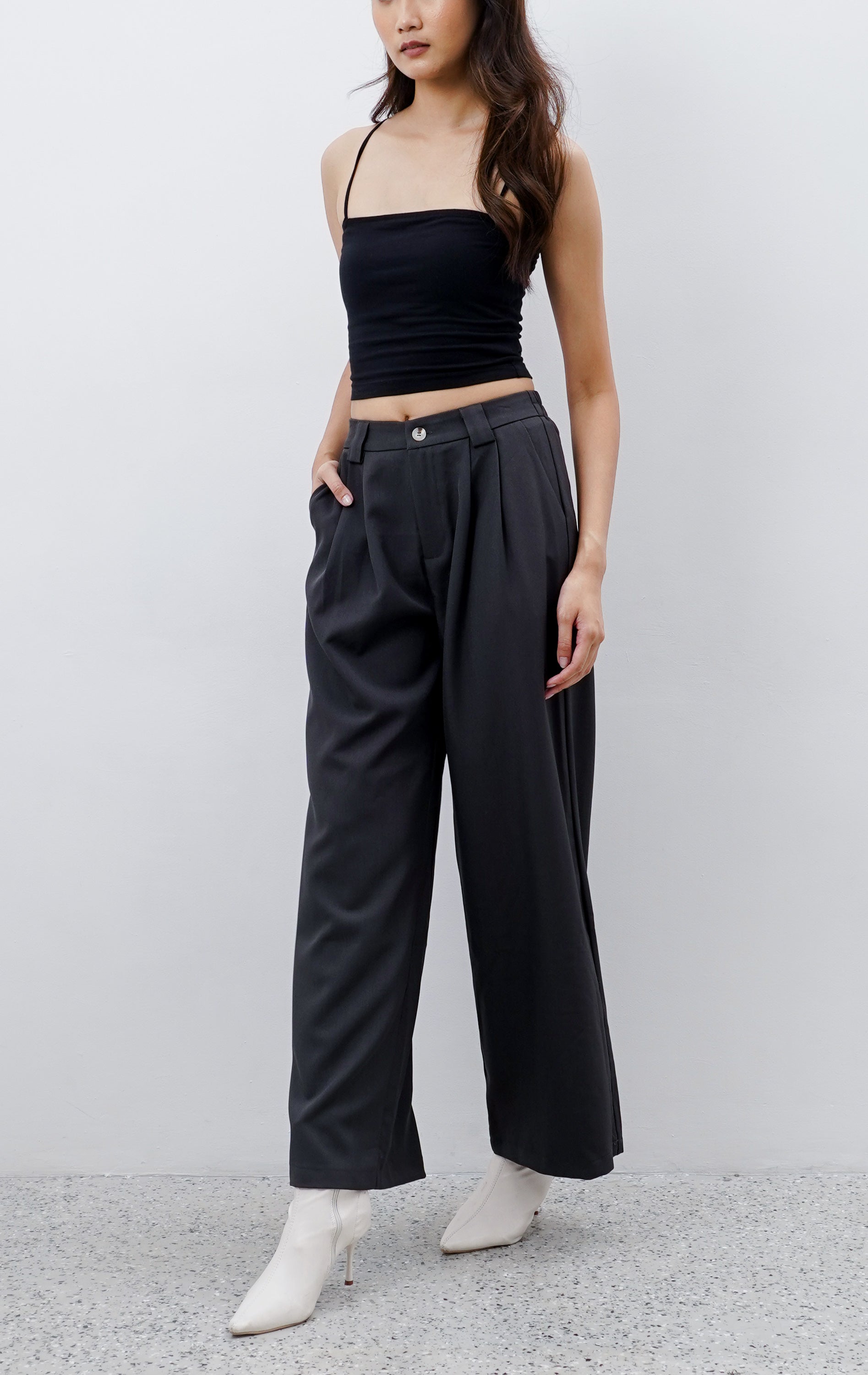 Purva Pants Grey