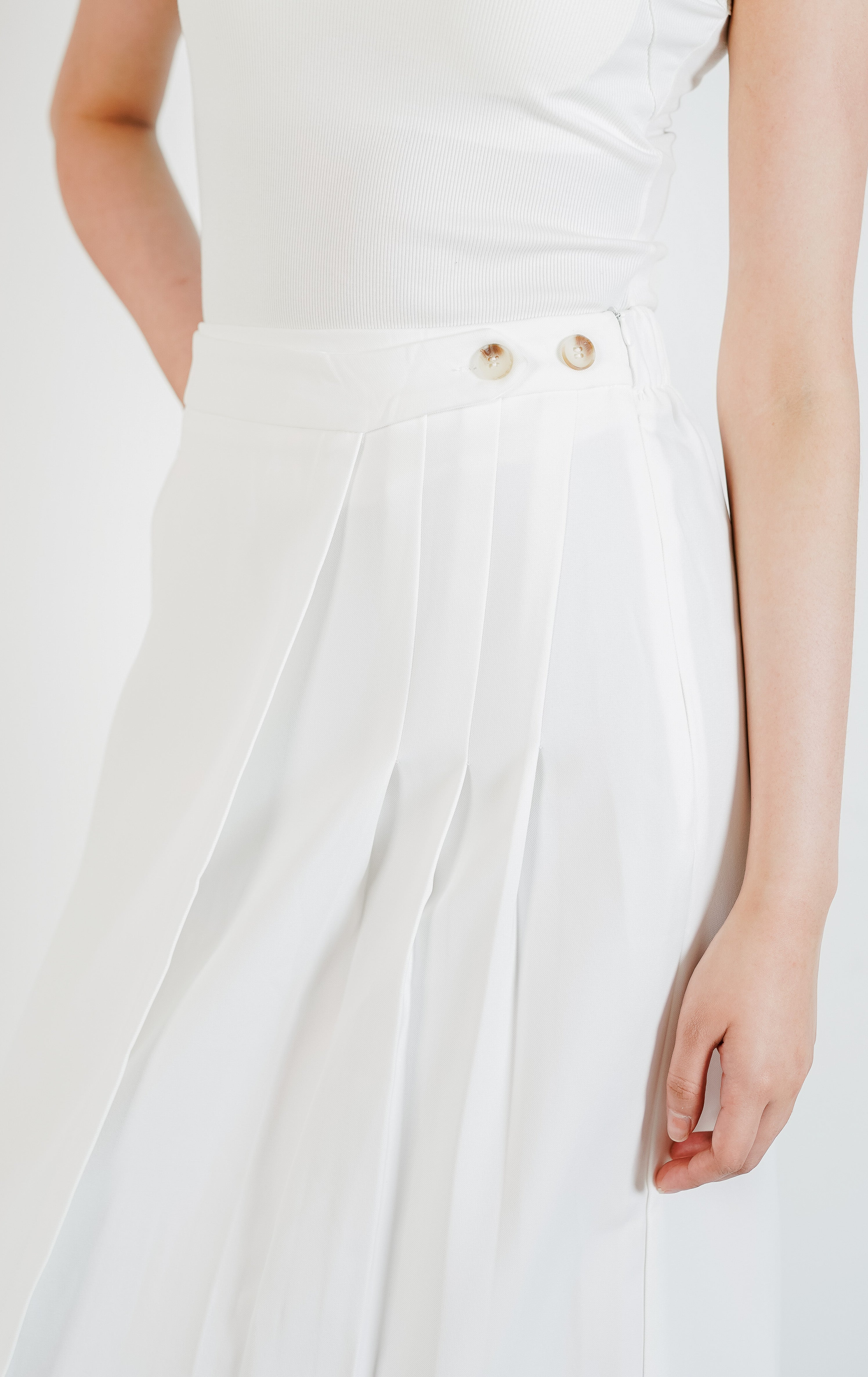 Letina Skirt White