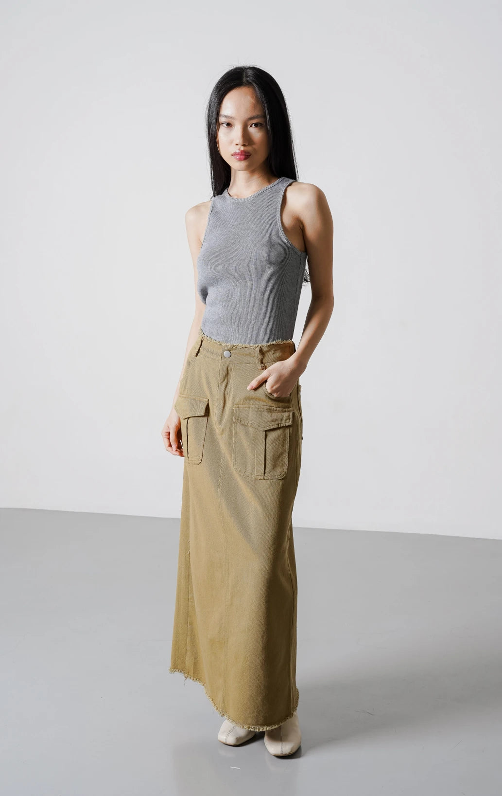 Moxlan Skirt Khaki