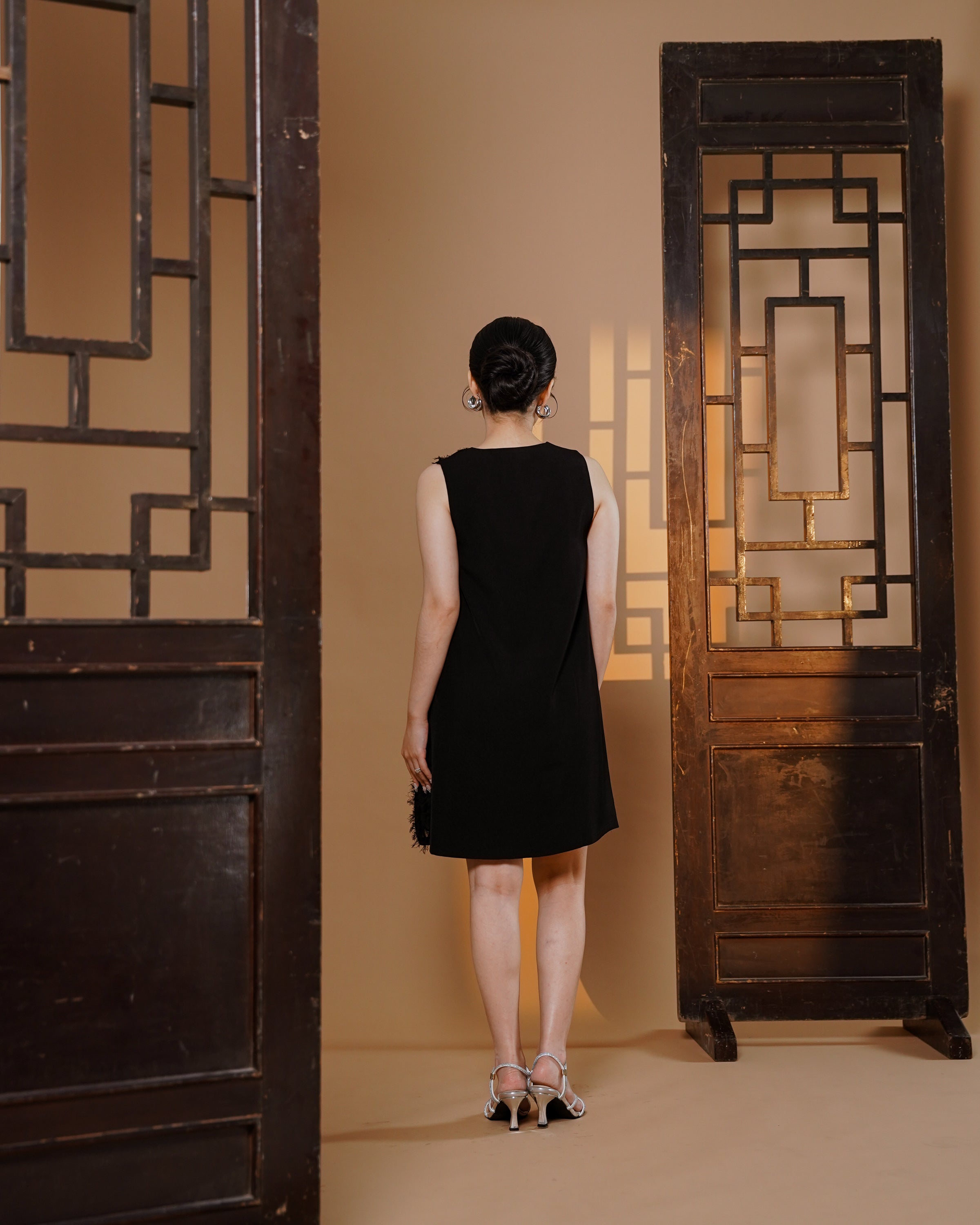 CNY Elegant Serenity Dress Black