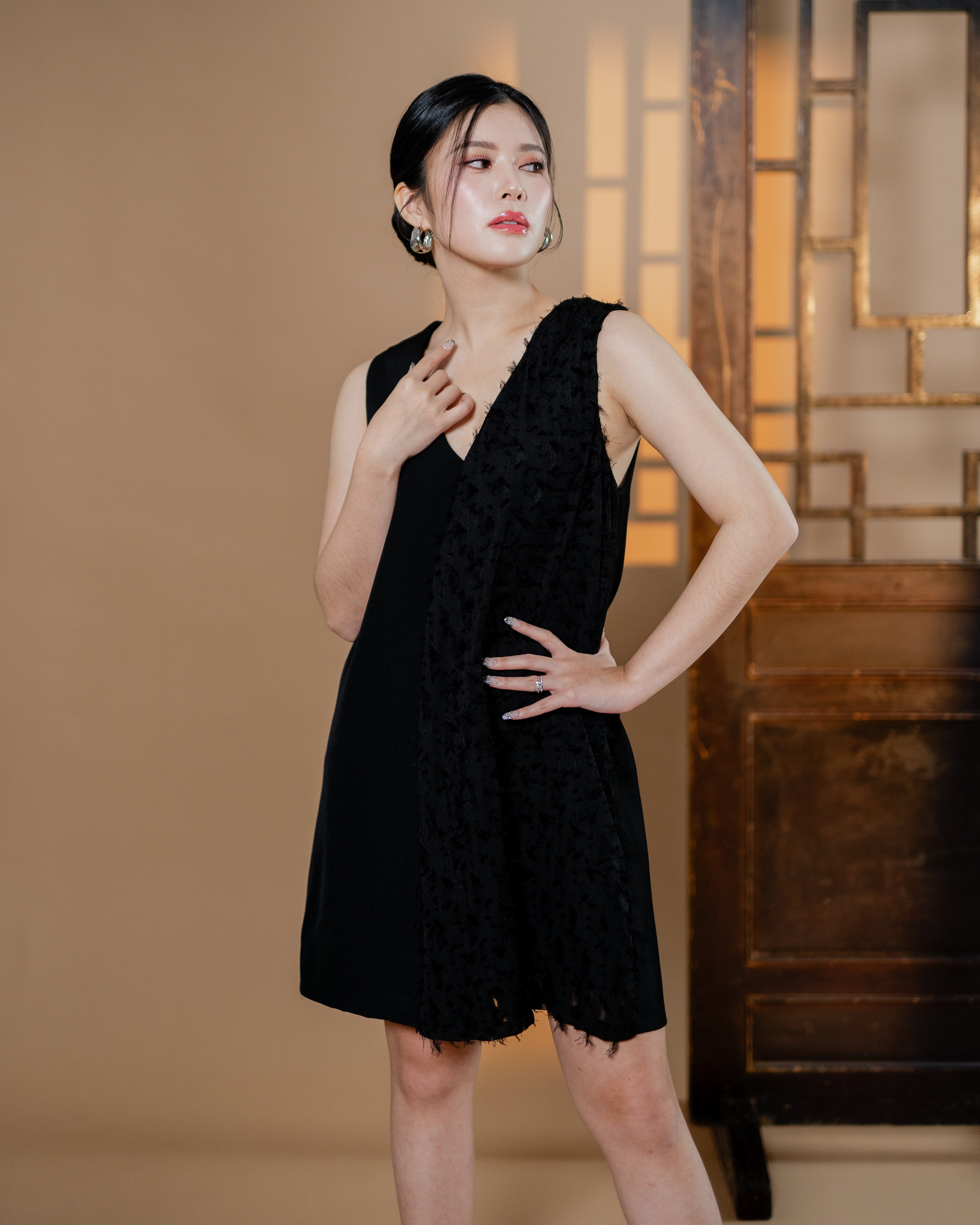 CNY Elegant Serenity Dress Black
