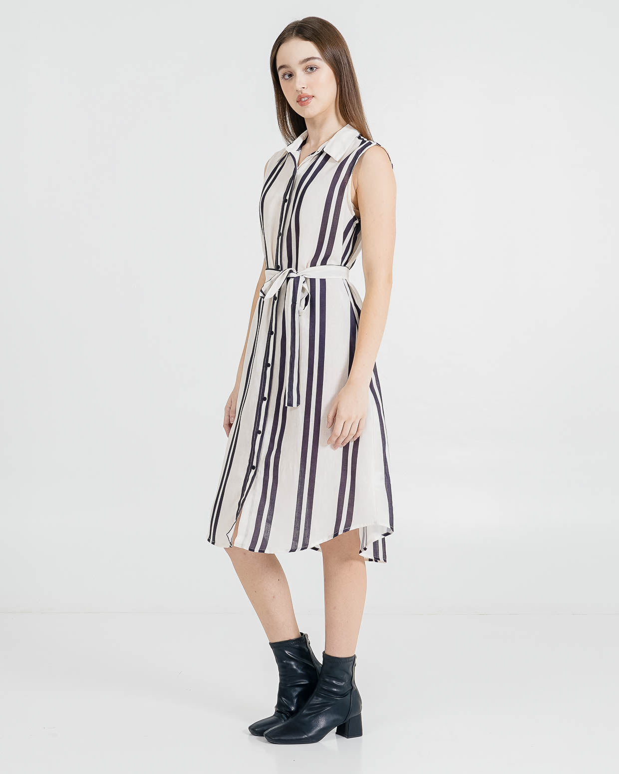 Aislin Sleeveless Collar Black Striped Dress – Gaun Wanita Kekinian