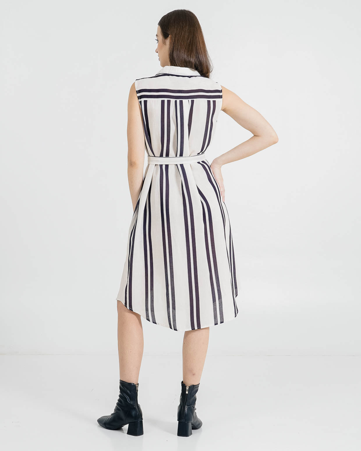 Aislin Sleeveless Collar Black Striped Dress – Gaun Wanita Kekinian