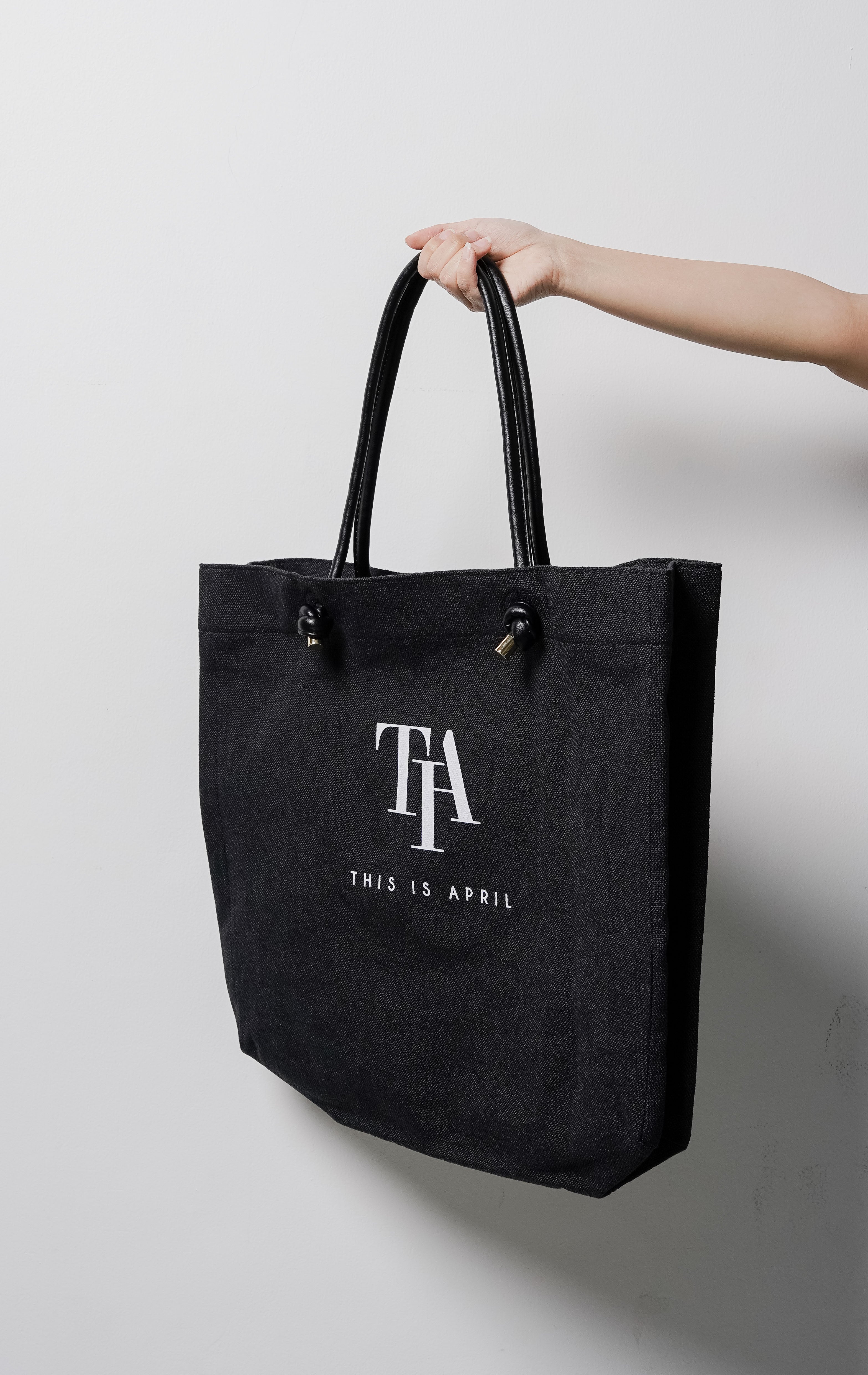 Tia Bag Black