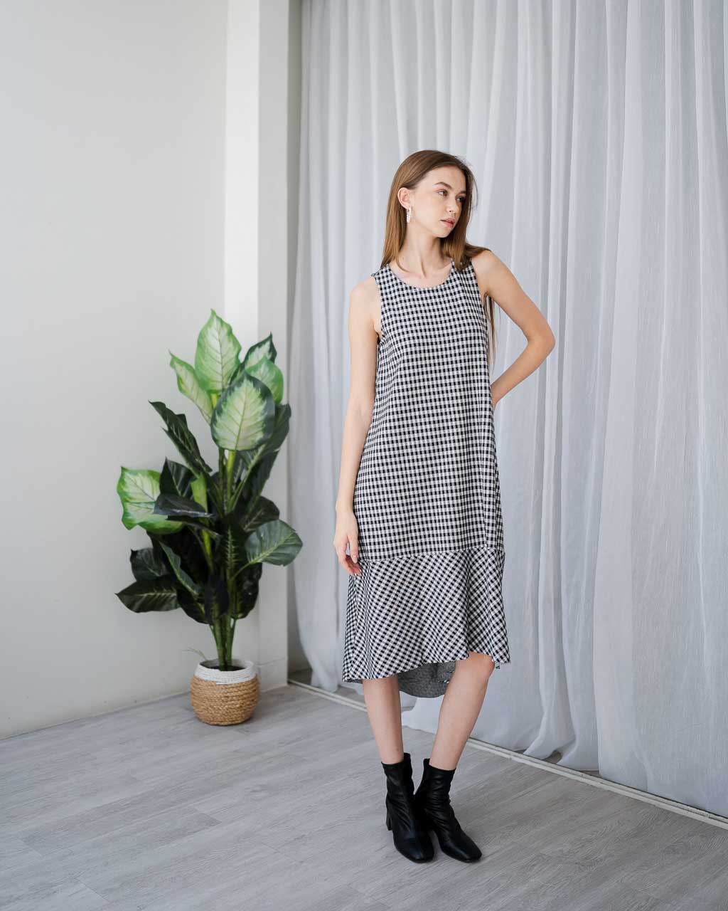 Shemona Gingham Black Dress – 786336