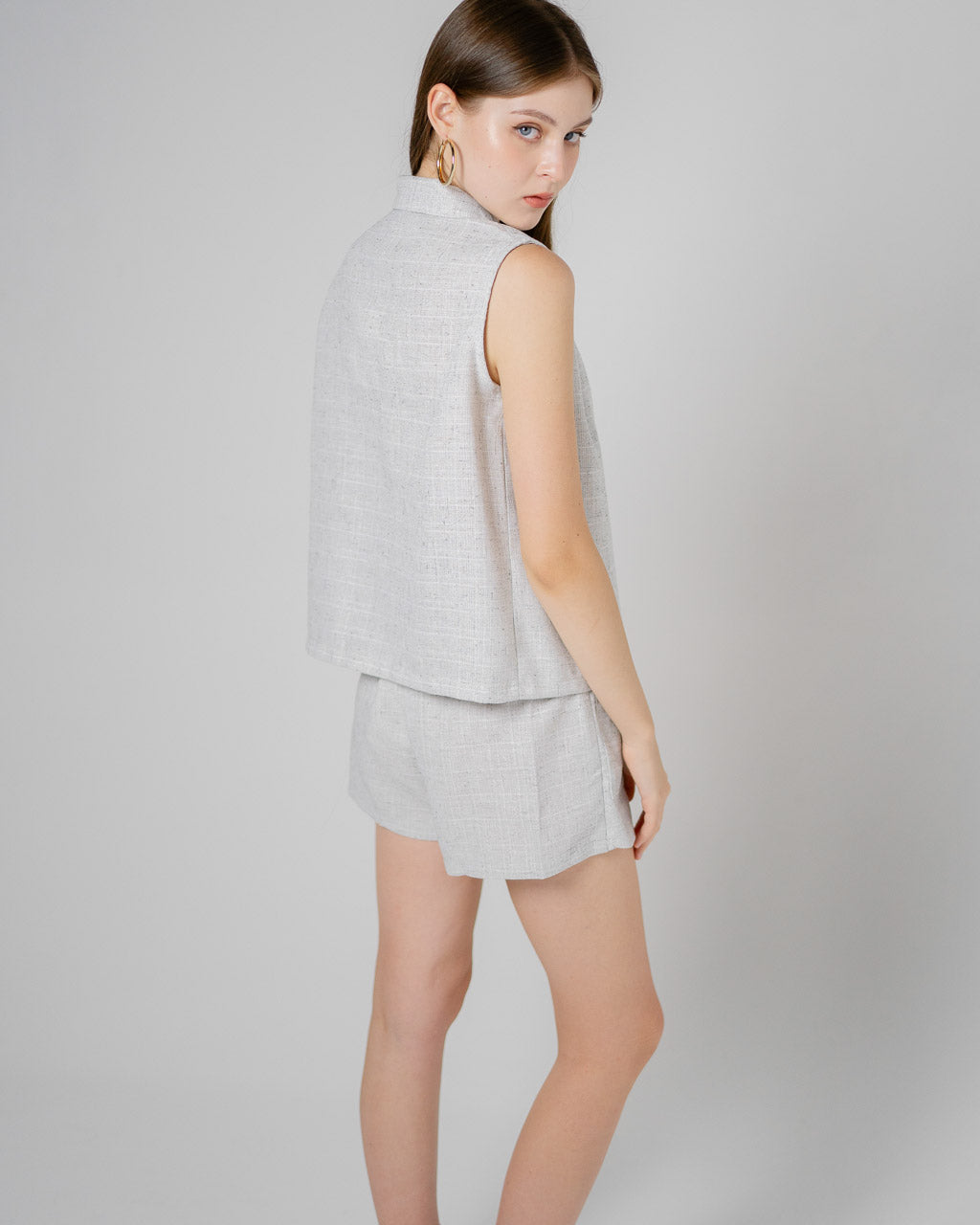 Devina Tweed Grey Vest – Atasan Casual Wanita - 188610