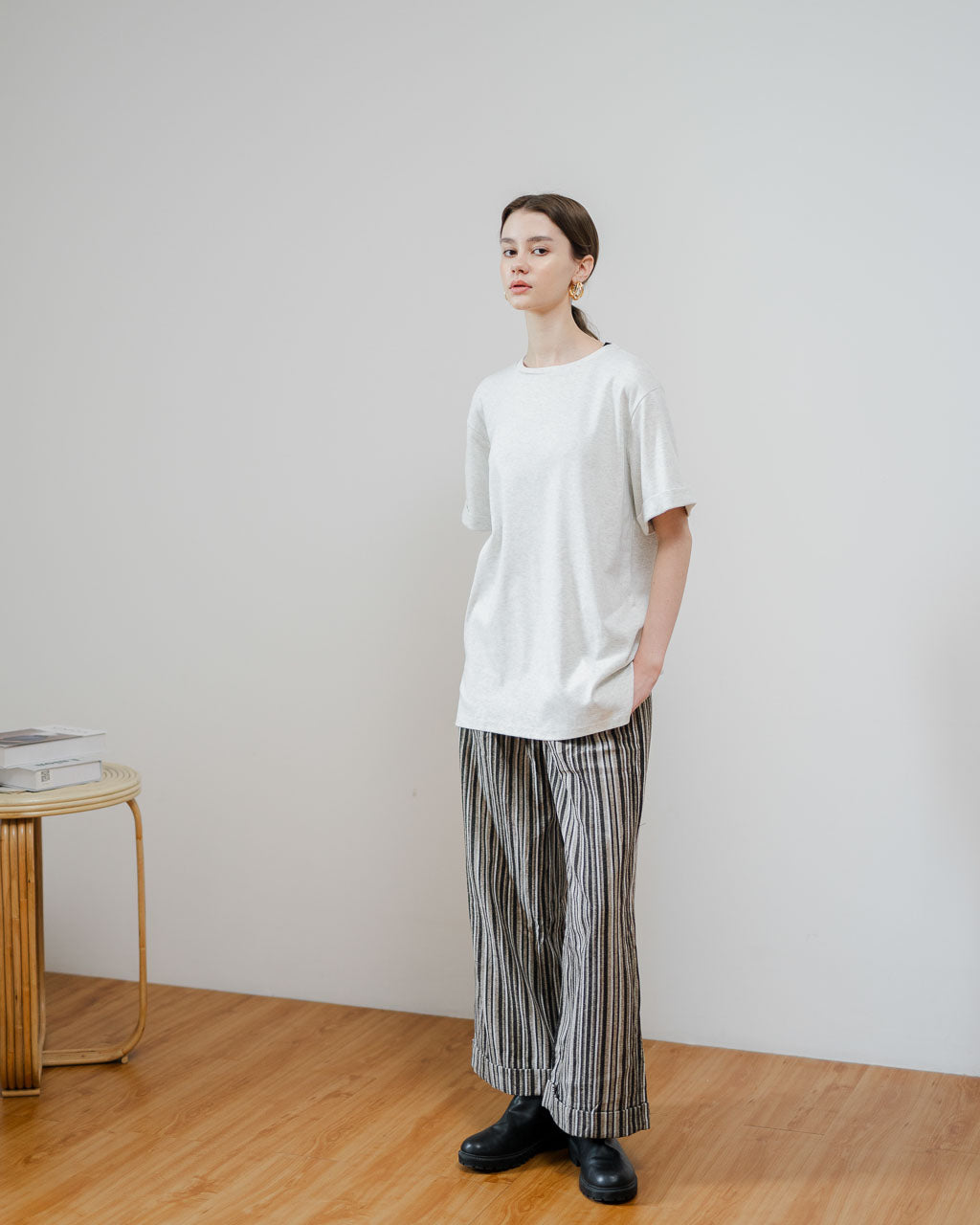 Hazel Oversized Light Grey T-Shirt – Atasan Wanita lengan Panjang - 188659