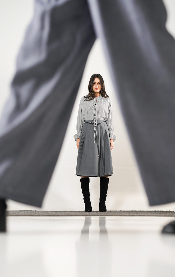 Edellia Top Grey Stripe