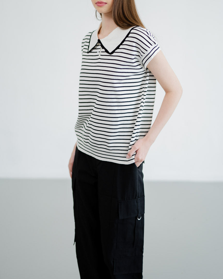 Ria Collar Striped Knit White Top - Atasan Rajut Wanita Lengan Pendek - 189434