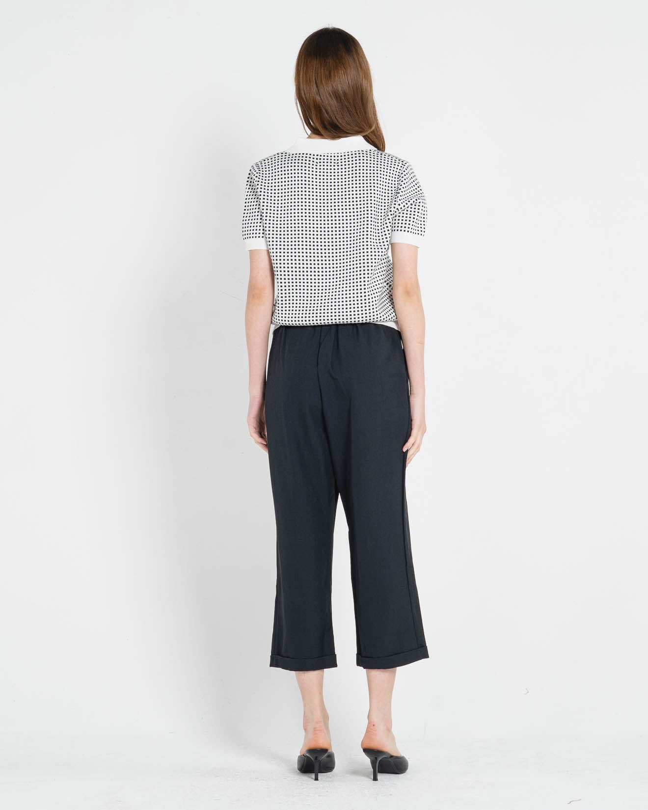 Eris Pattern Knit Black Top – Atasan Casual Wanita - 188361
