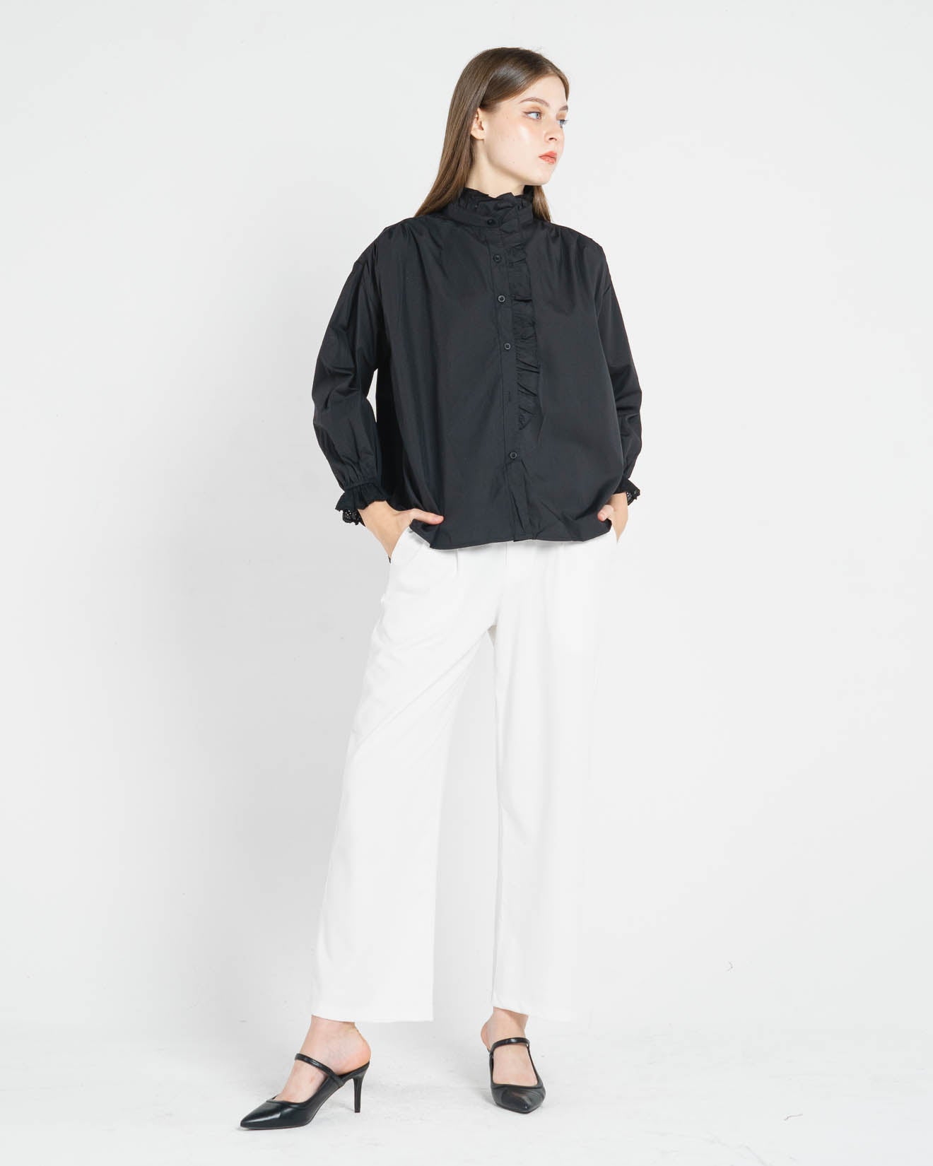 Lena Ruffle Black Blouse – Atasan Casual Wanita - 188965