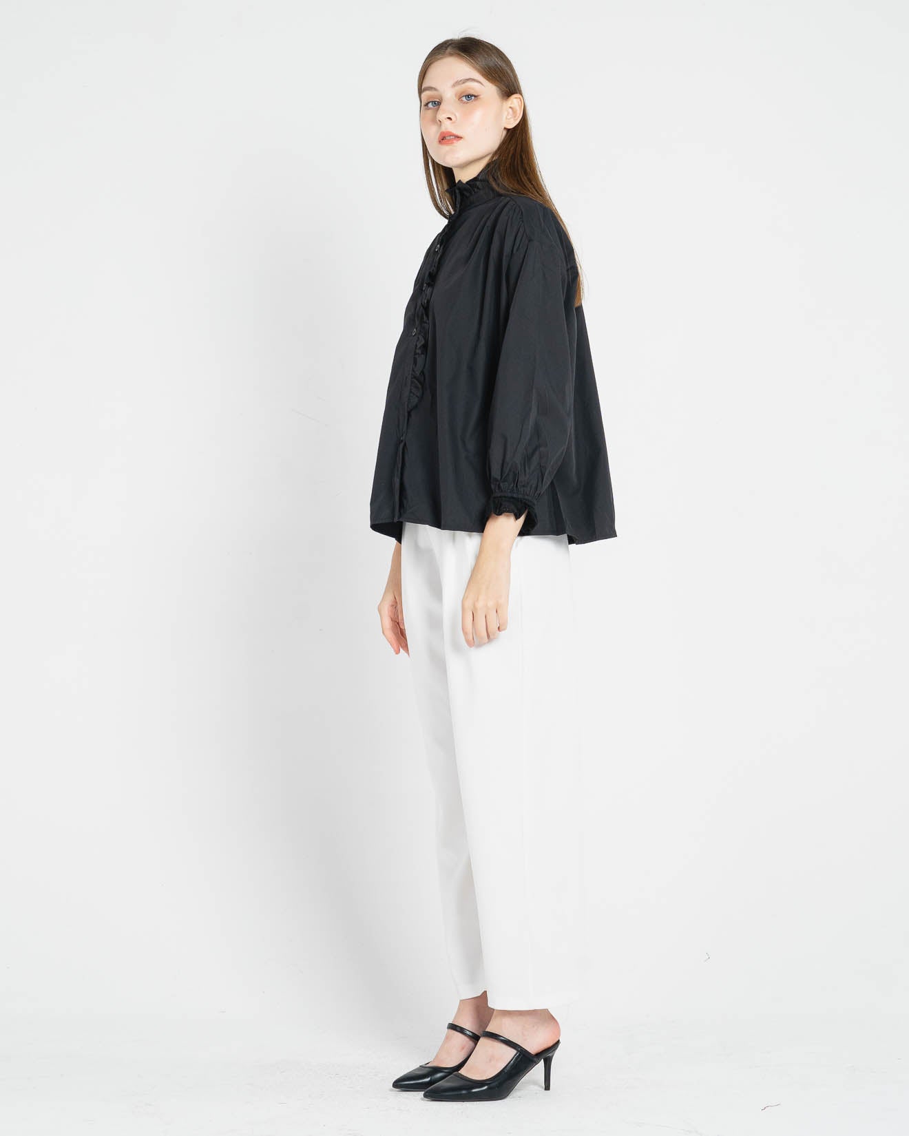 Lena Ruffle Black Blouse – Atasan Casual Wanita - 188965