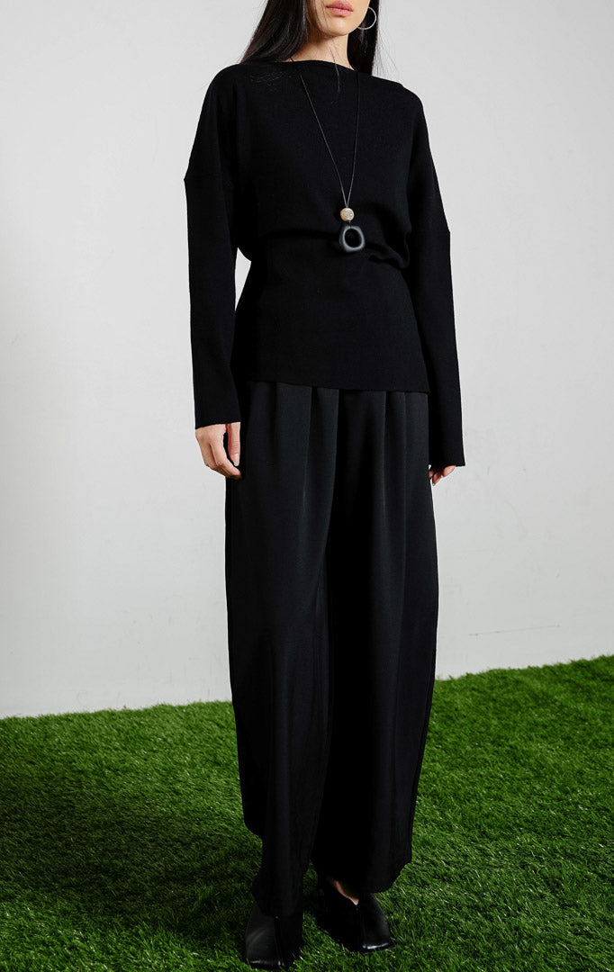 Odile Wide Neckline Cinched Waist Knit Top warna black, baju atasan rajut lengan panjang wanita model kerah lebar dengan kerutan pinggang warna hitam dari This Is April.