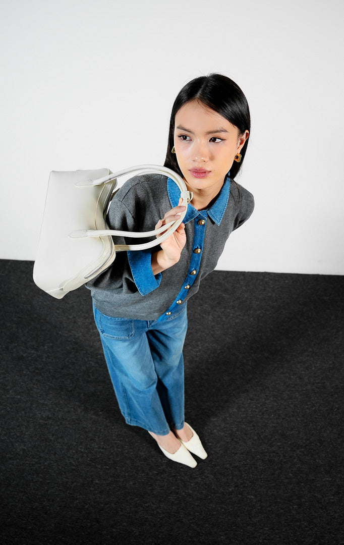 Pakaian wanita model cardigan rajut lengan panjang warna abu-abu dengan detail kerah dan kancing bahan denim indigo (grey denim collar knit cardigan) Osmira Cardigan untuk gaya kasual modern.