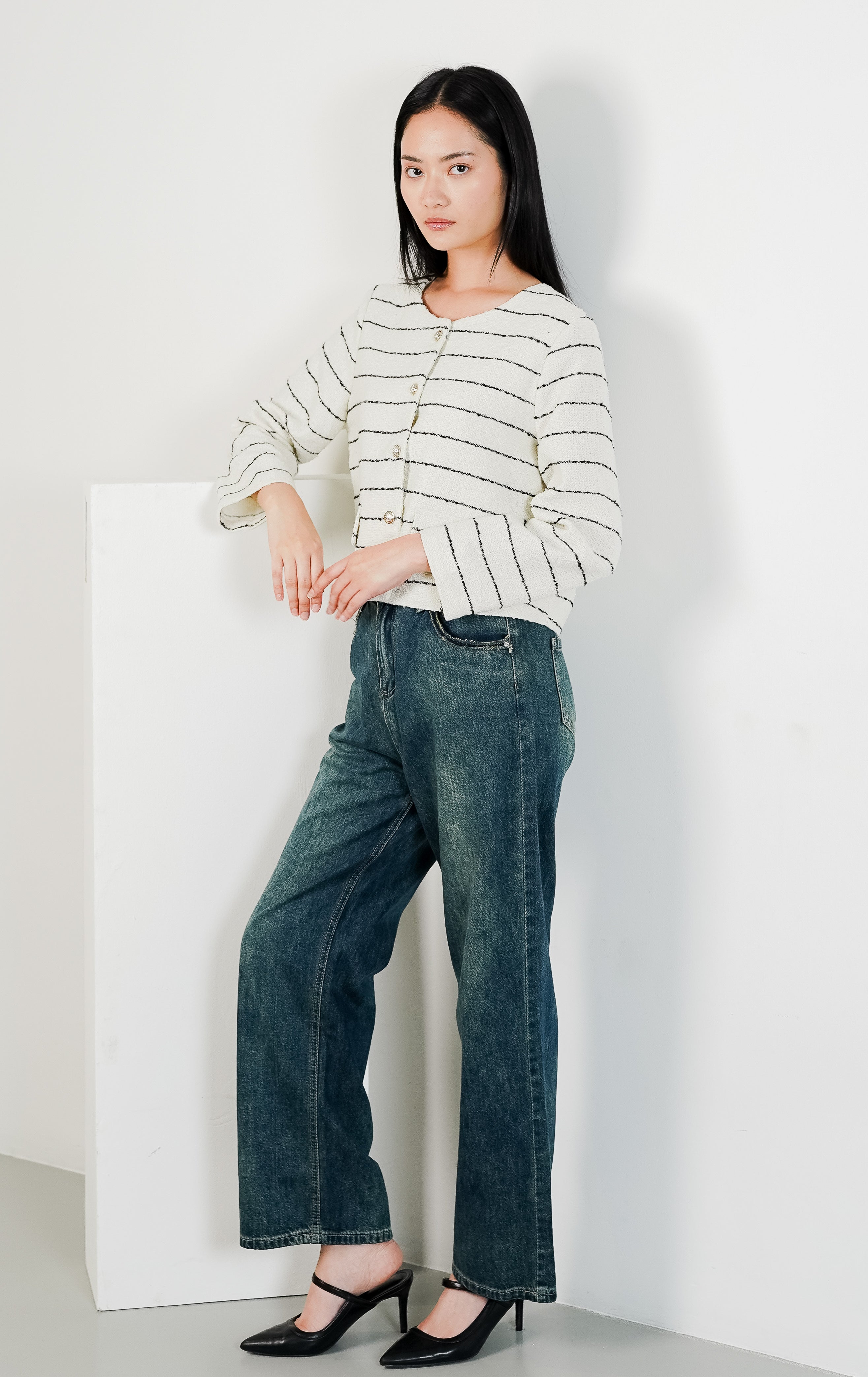 Arianna Cardigan White