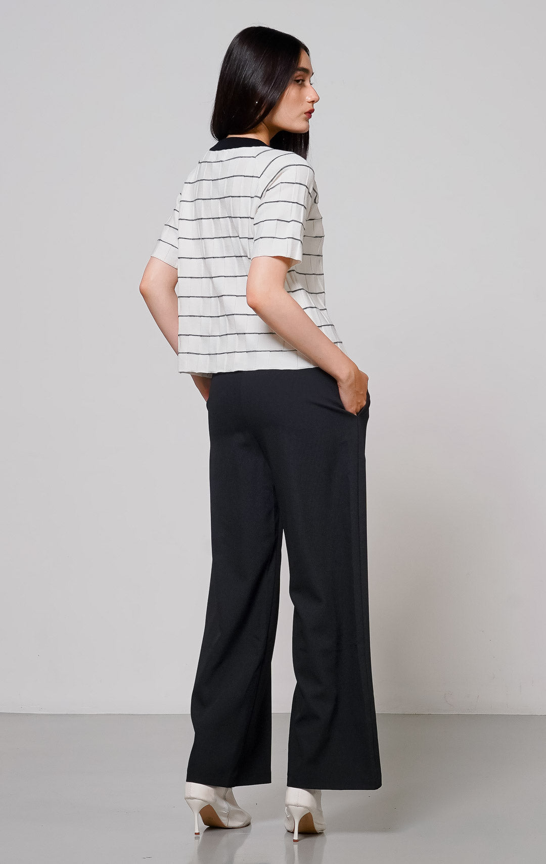 Vinny Top White