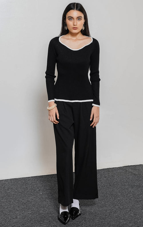 Cleona Top Black